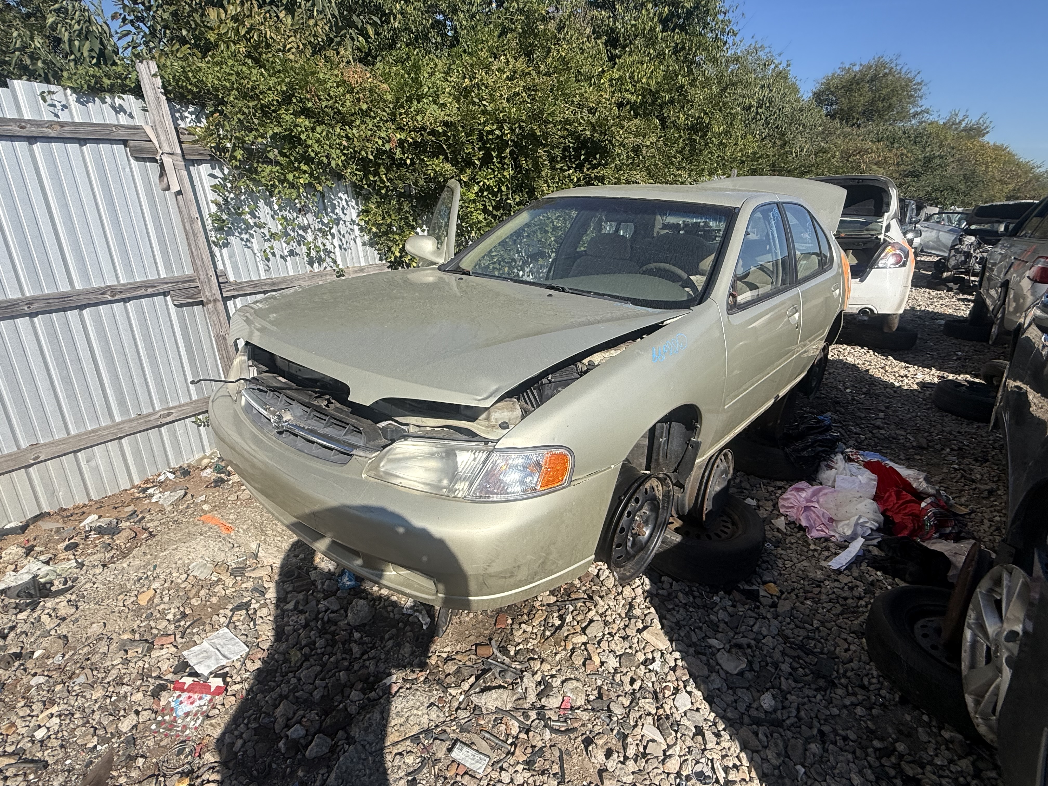 1999 NISSAN Altima