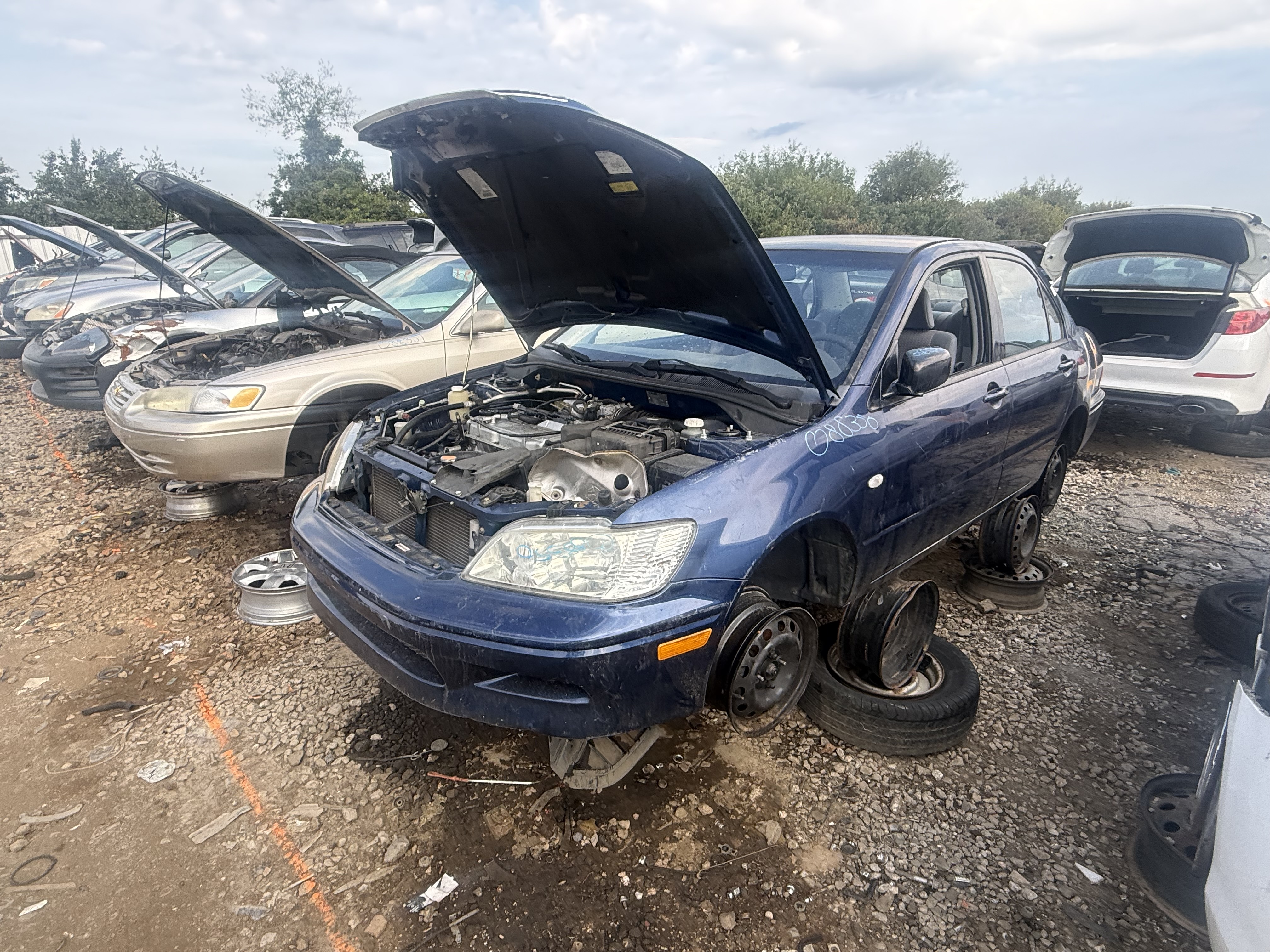 2003 MITSUBISHI Lancer