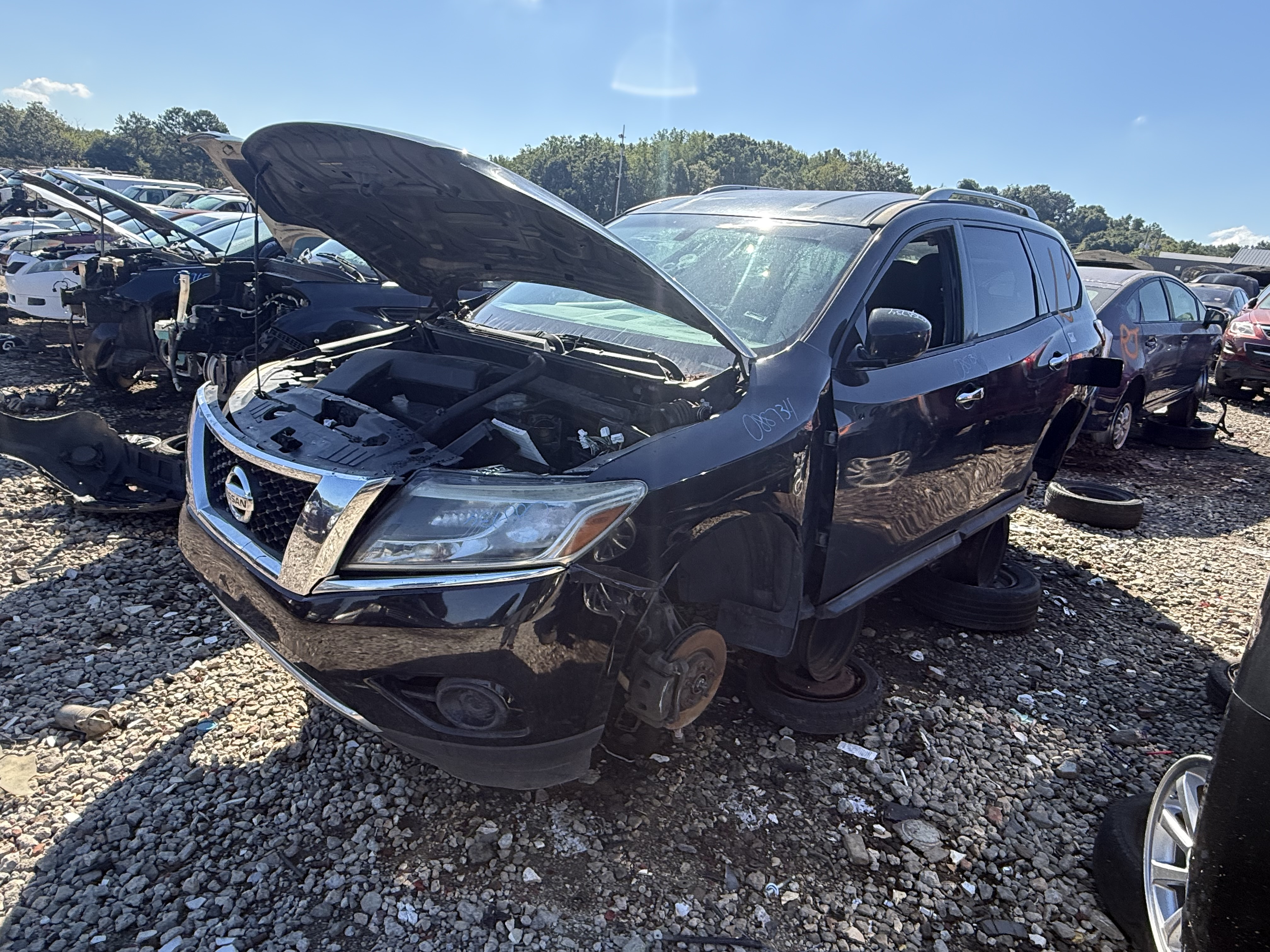 2013 NISSAN Pathfinder