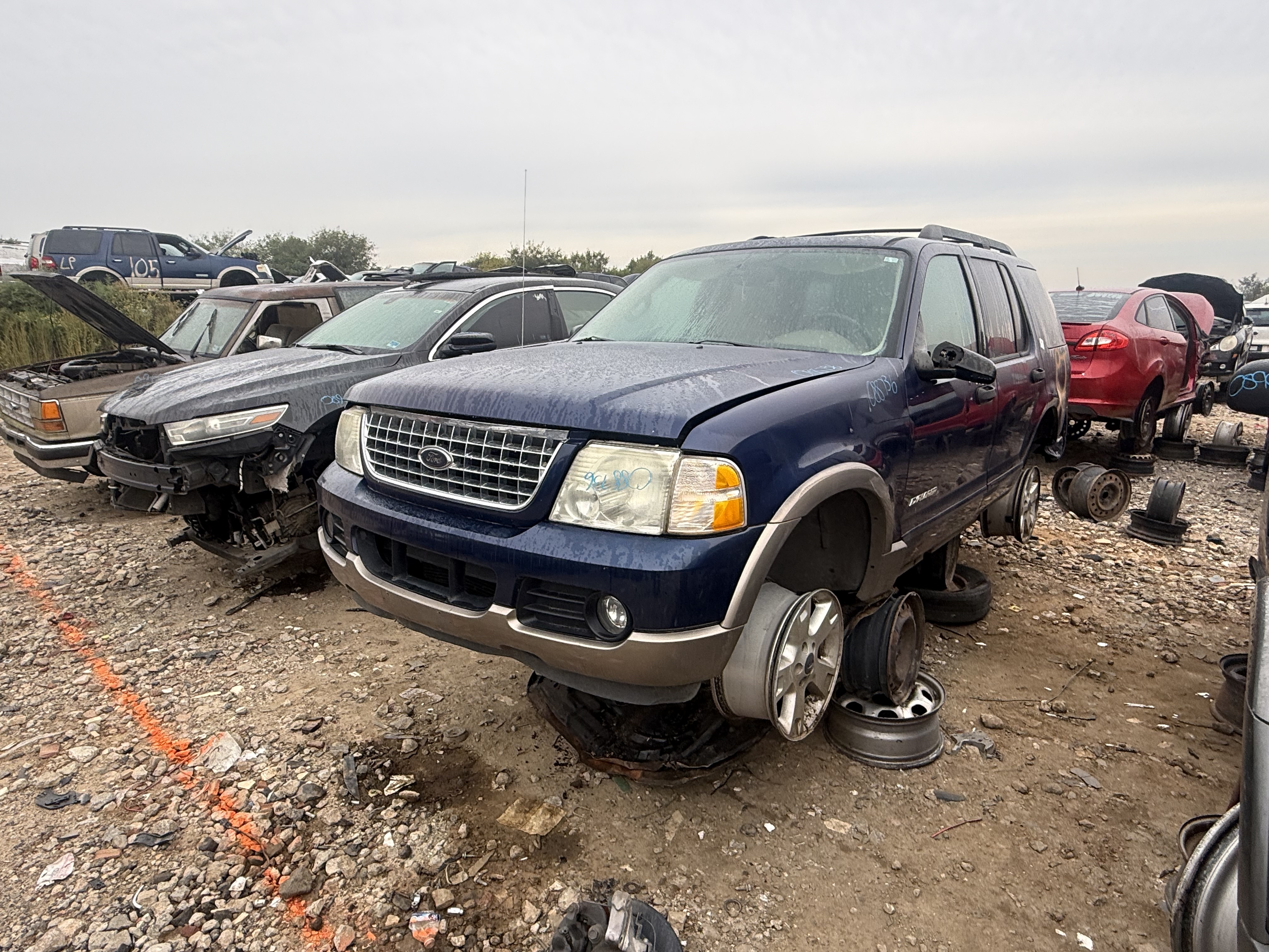 2005 FORD Explorer