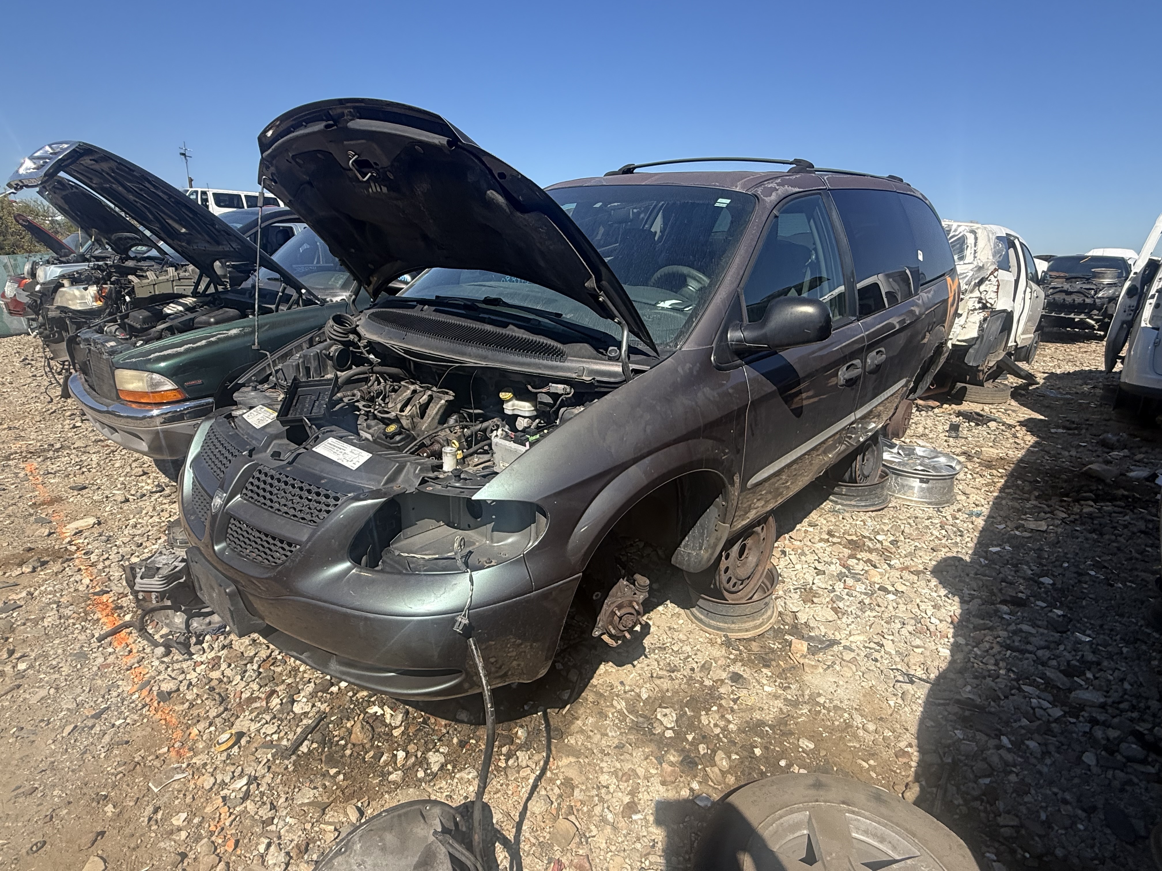 2004 DODGE Grand Caravan