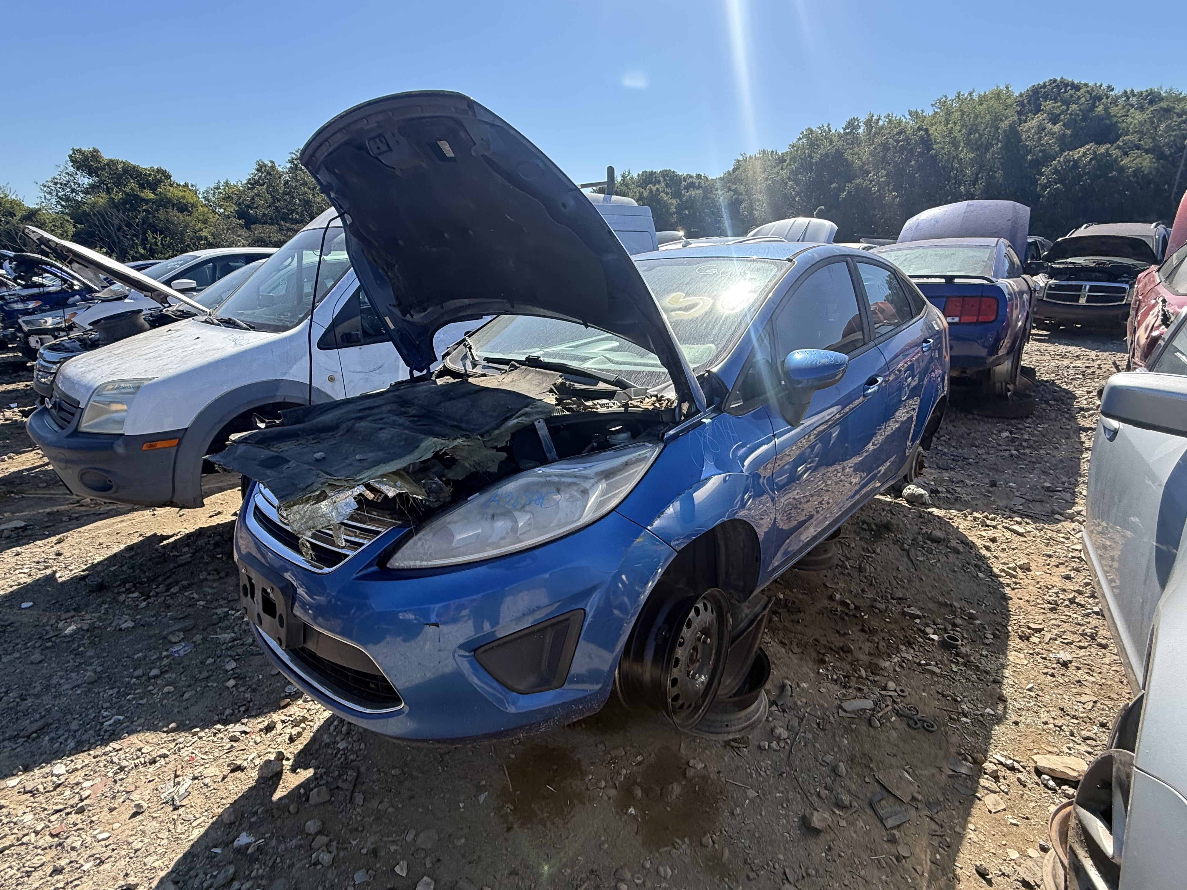 2011 FORD Fiesta