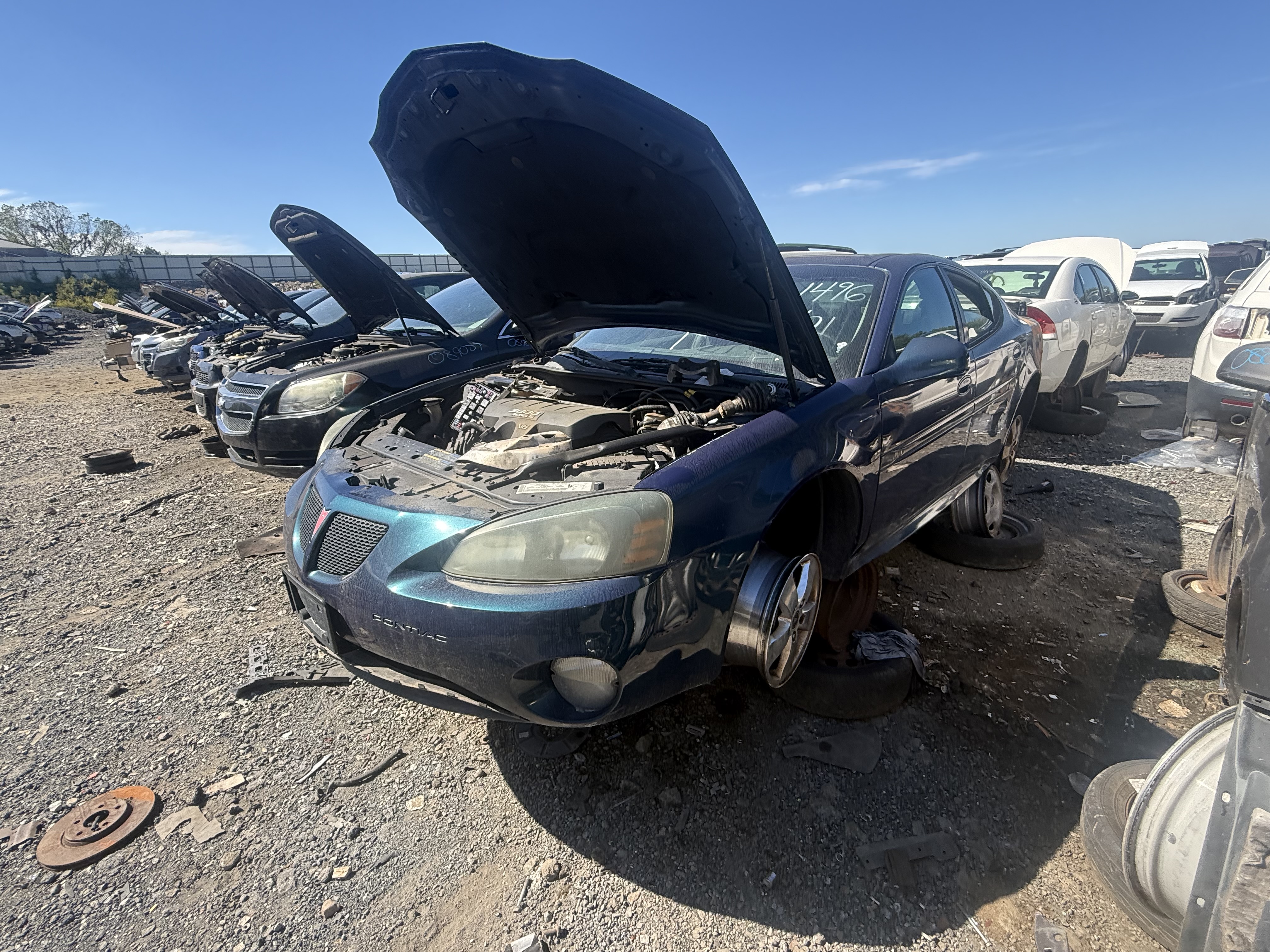 2005 PONTIAC Grand Prix