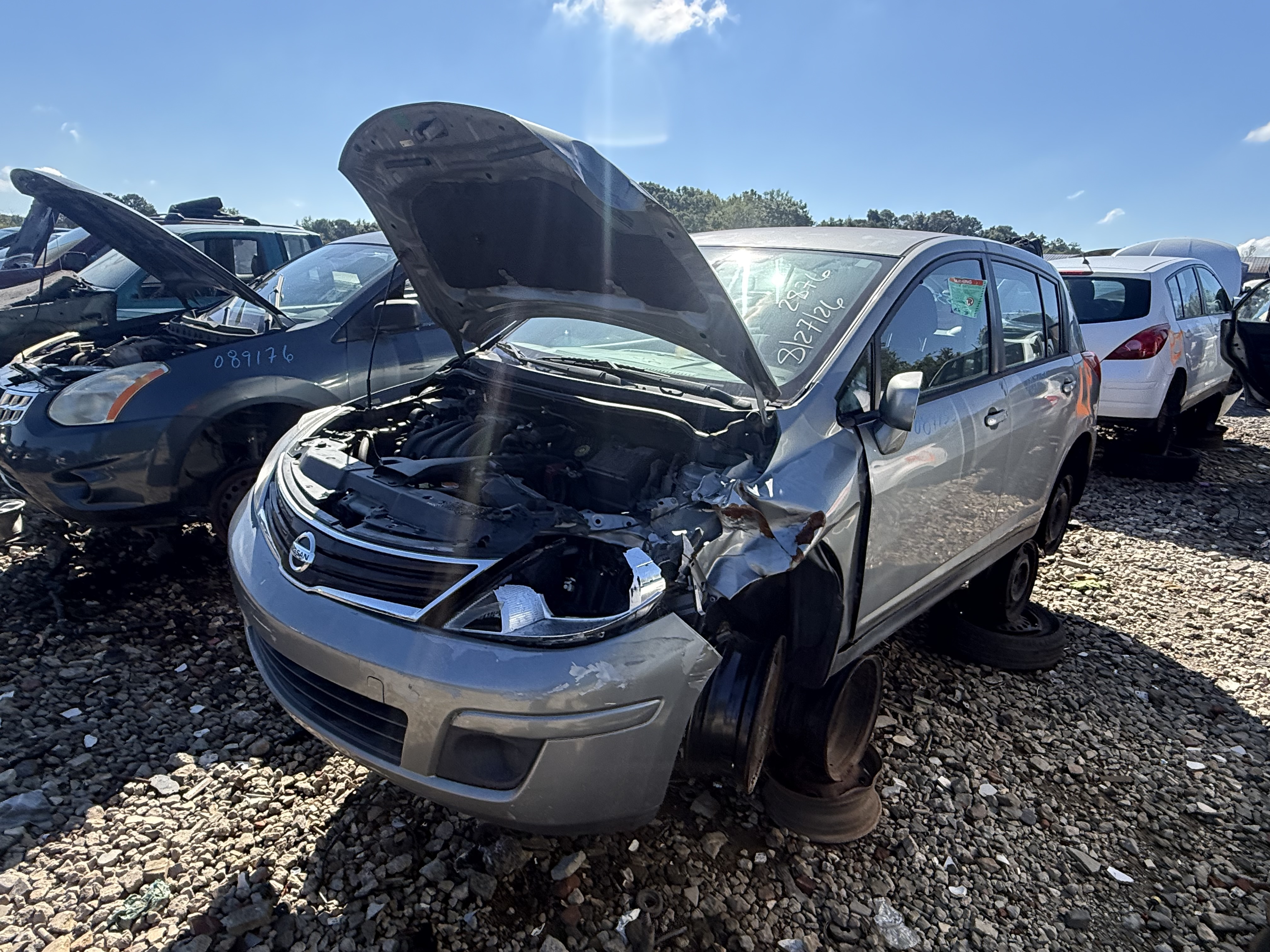 2012 NISSAN Versa