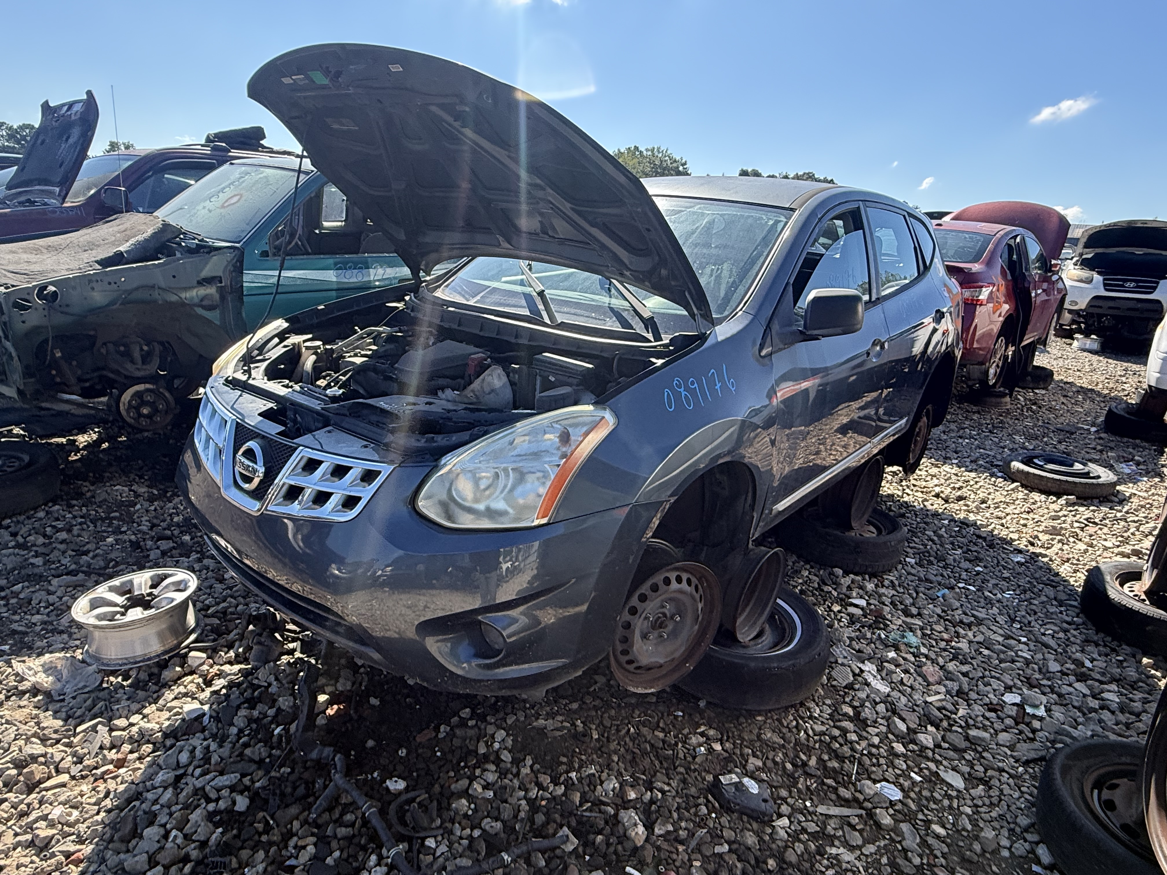 2013 NISSAN Rogue
