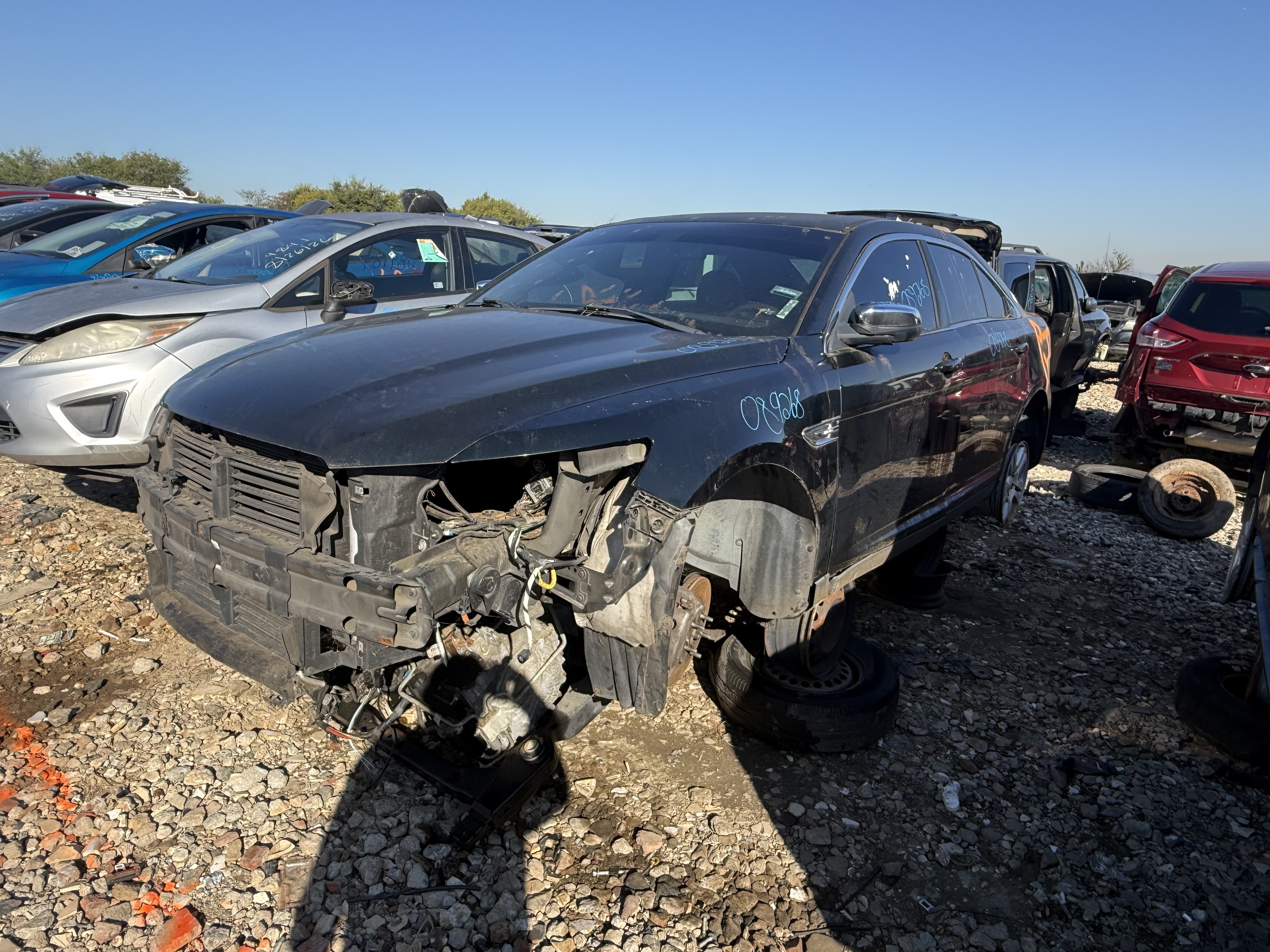 2014 FORD Taurus