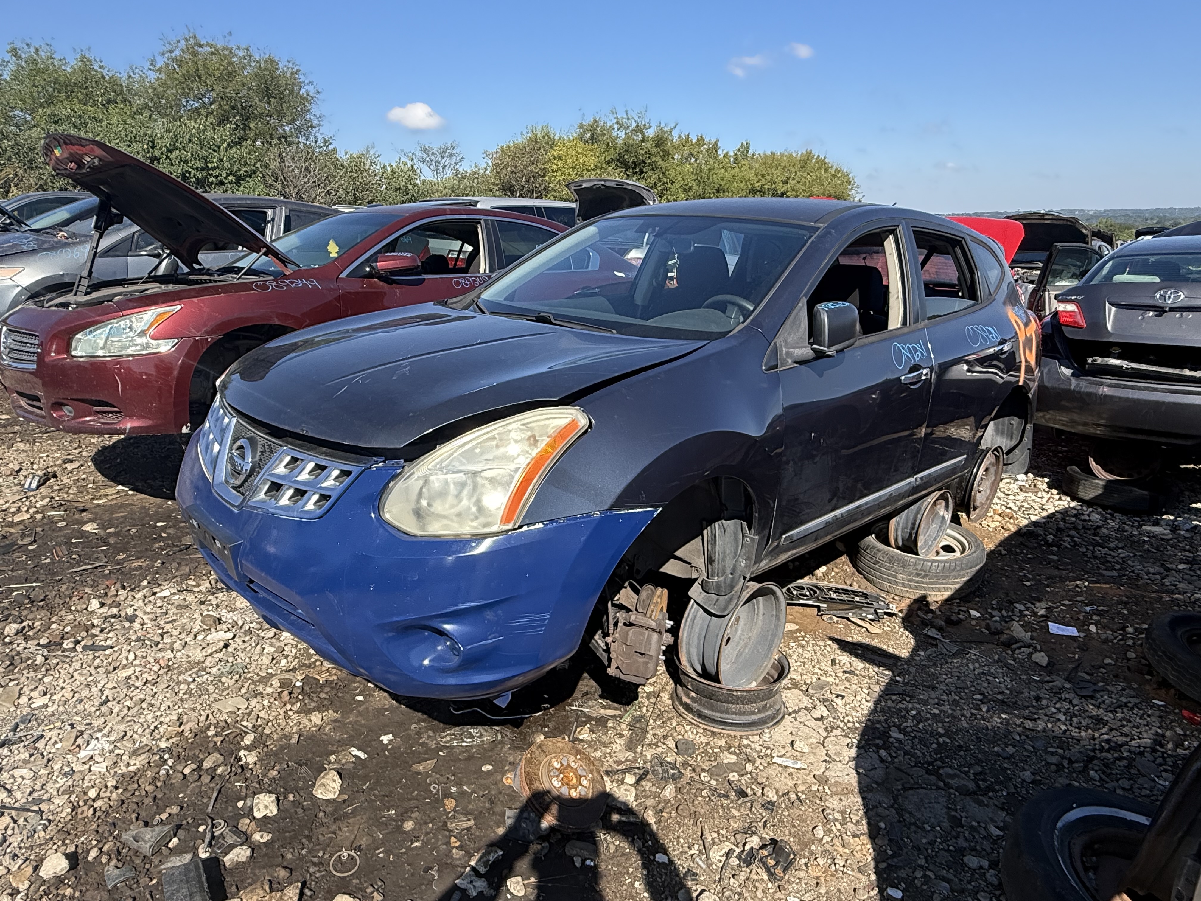 2013 NISSAN Rogue