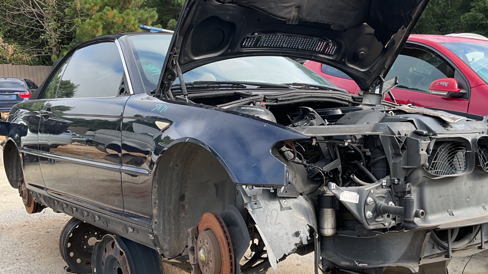 2005 BMW 3 Series