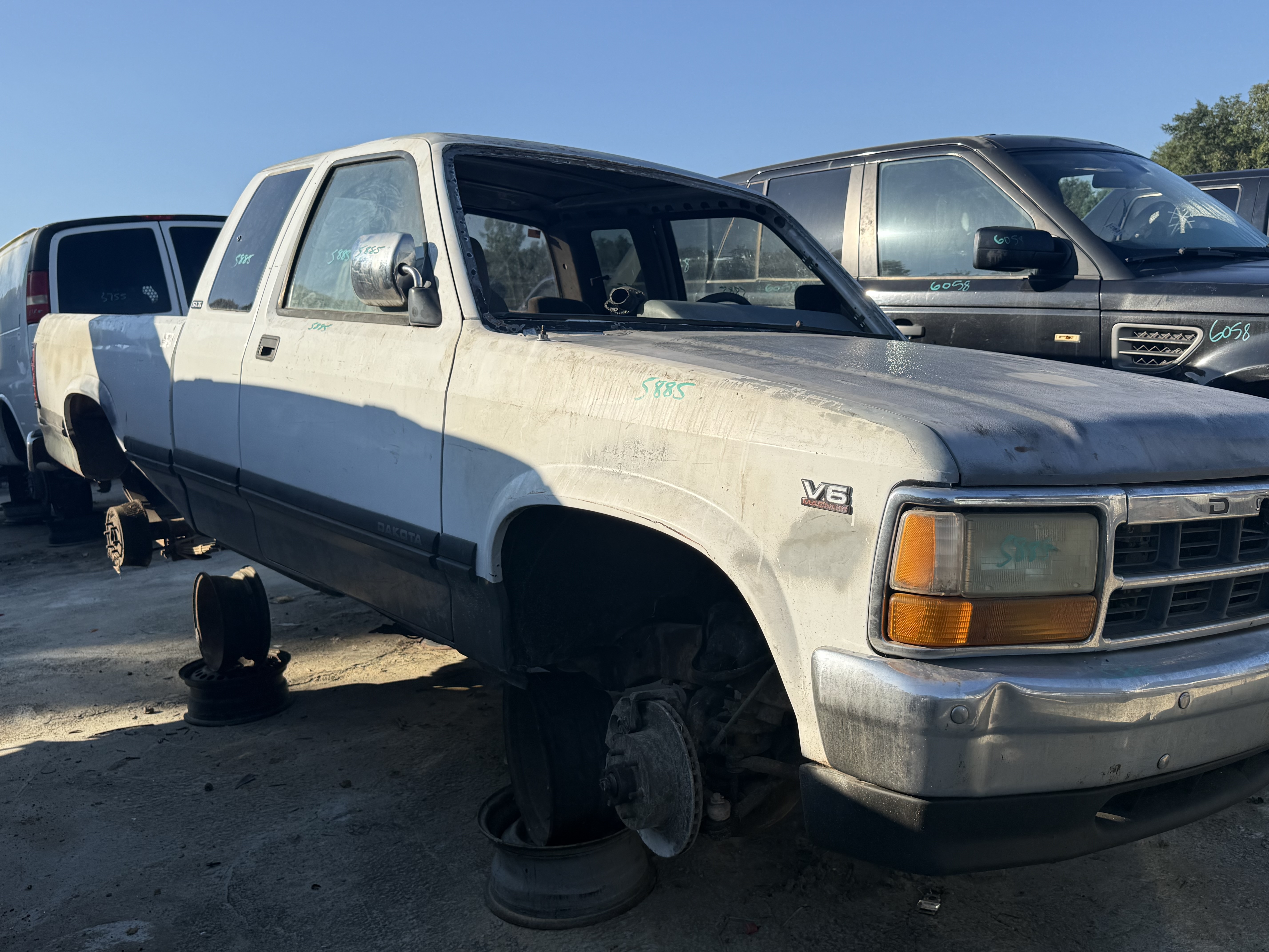 1995 DODGE Dakota