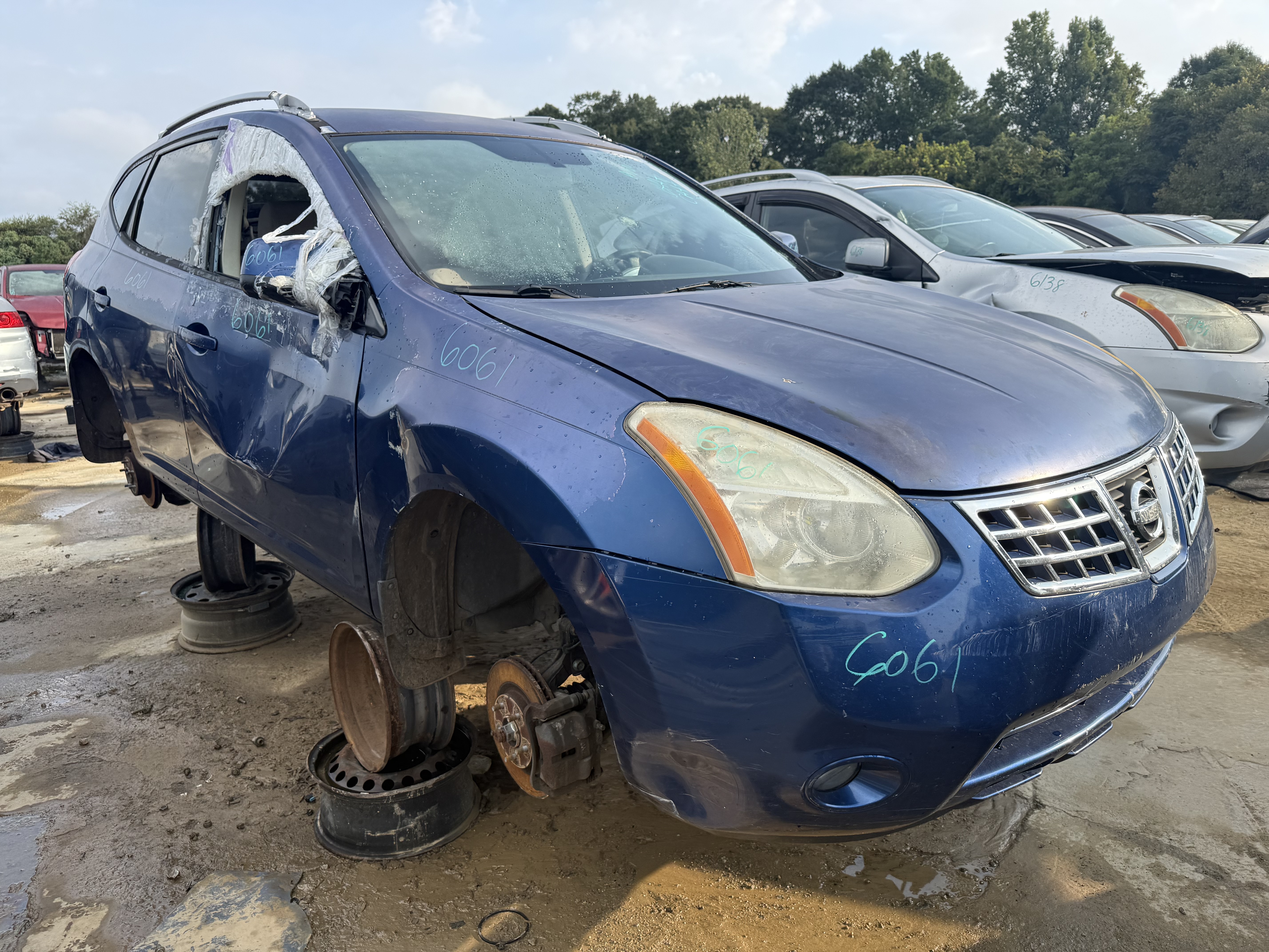 2008 NISSAN Rogue
