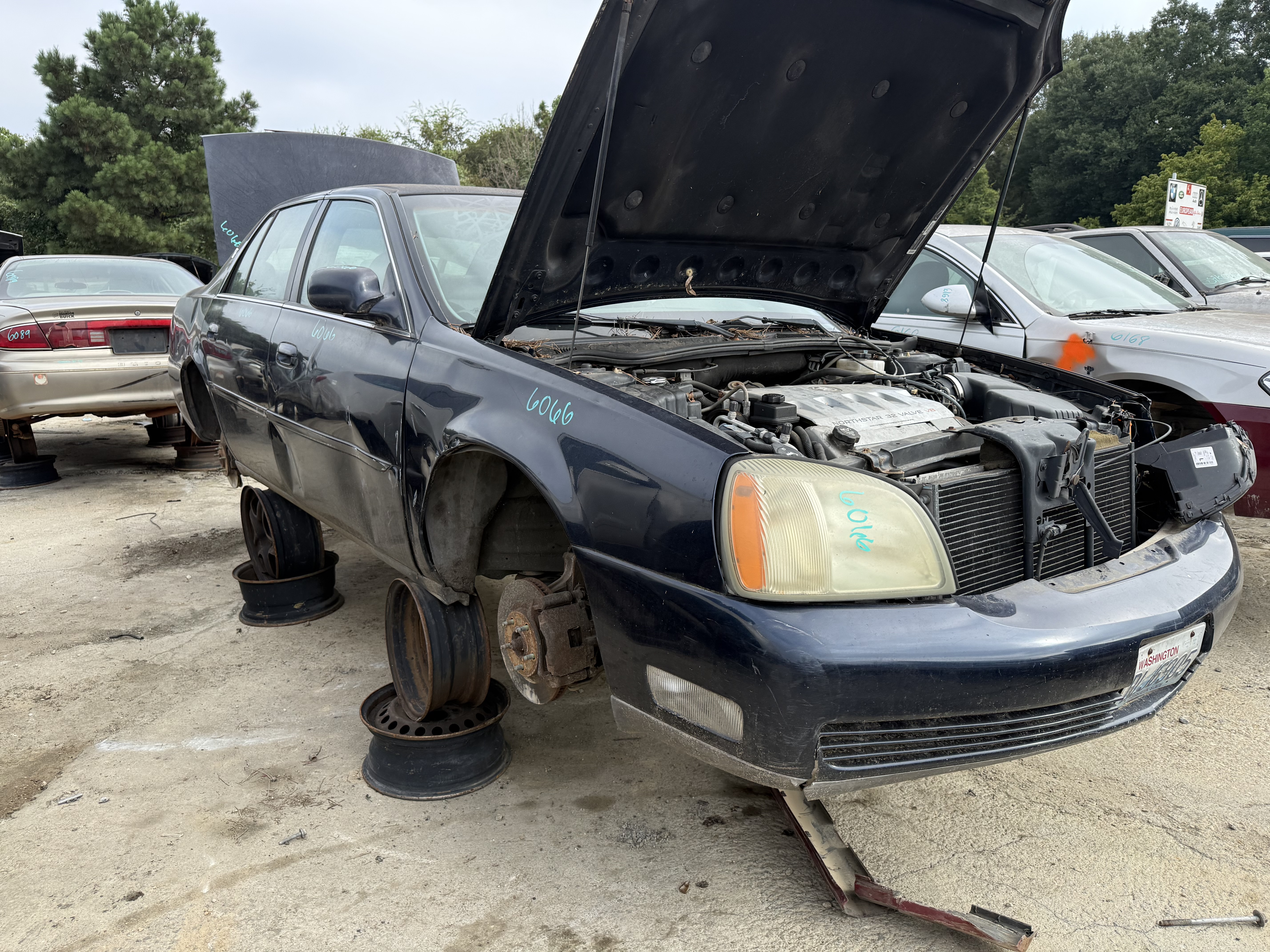 2003 CADILLAC Deville