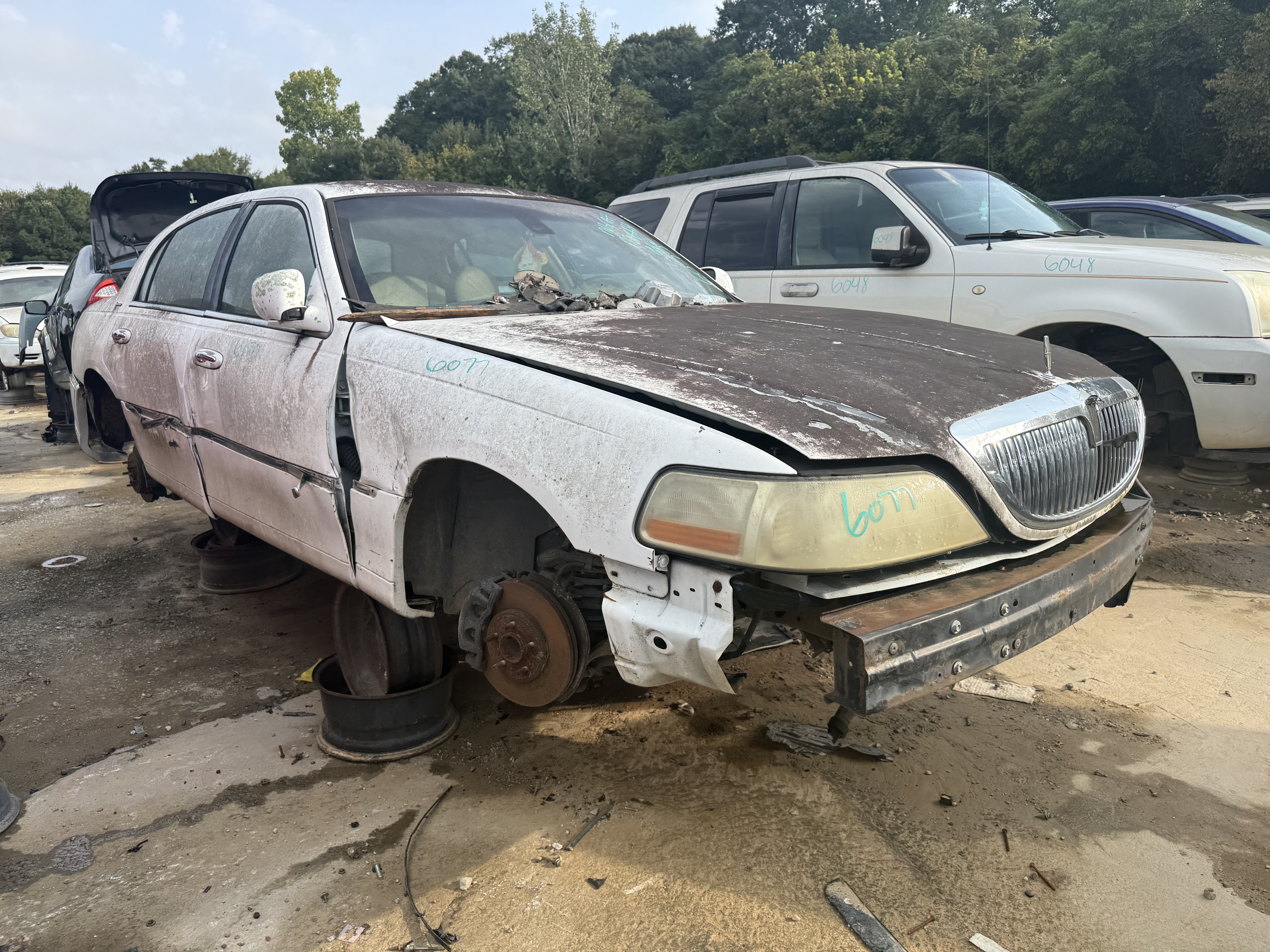 2003 LINCOLN Town Car