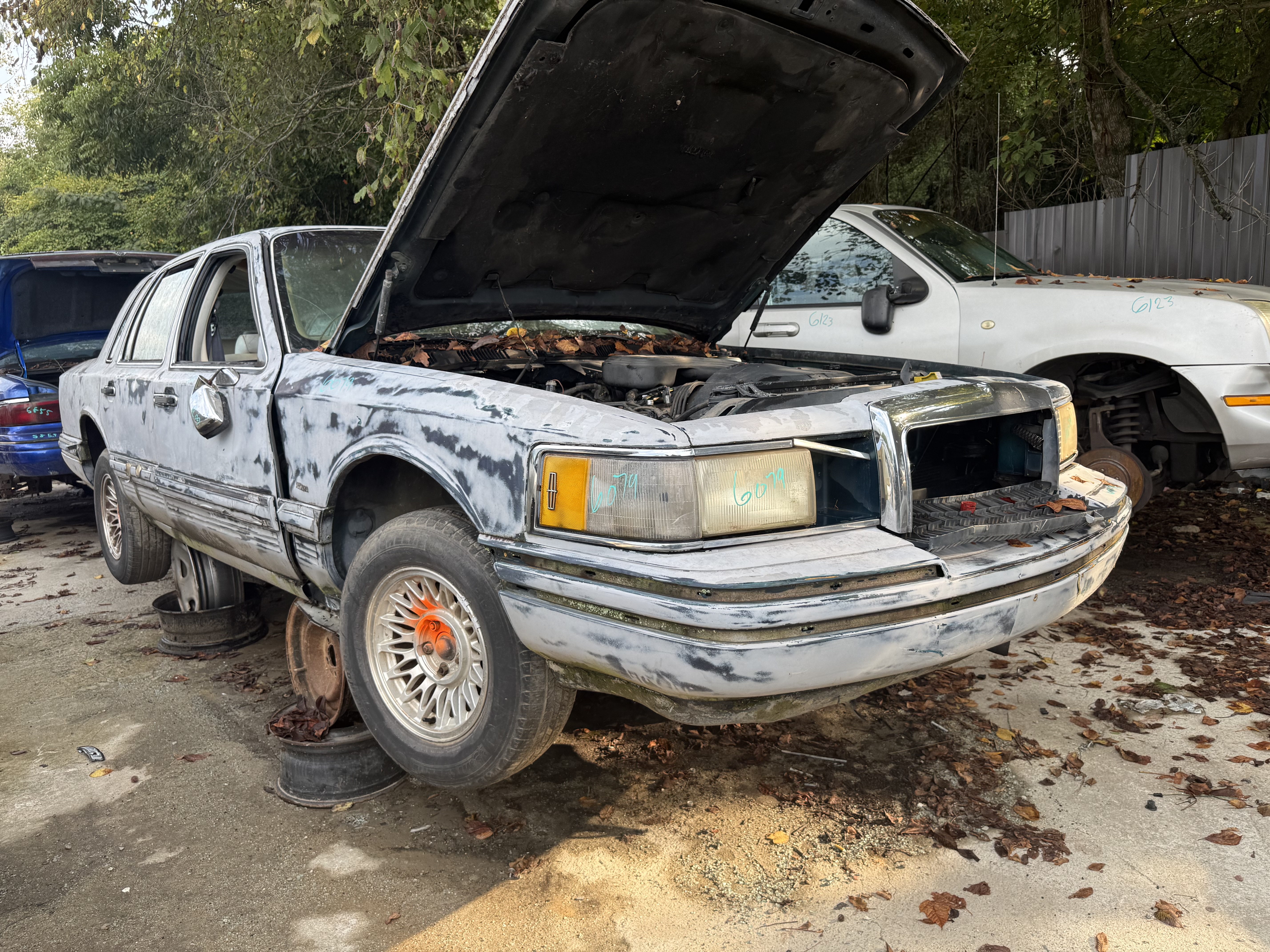 1994 LINCOLN Town Car