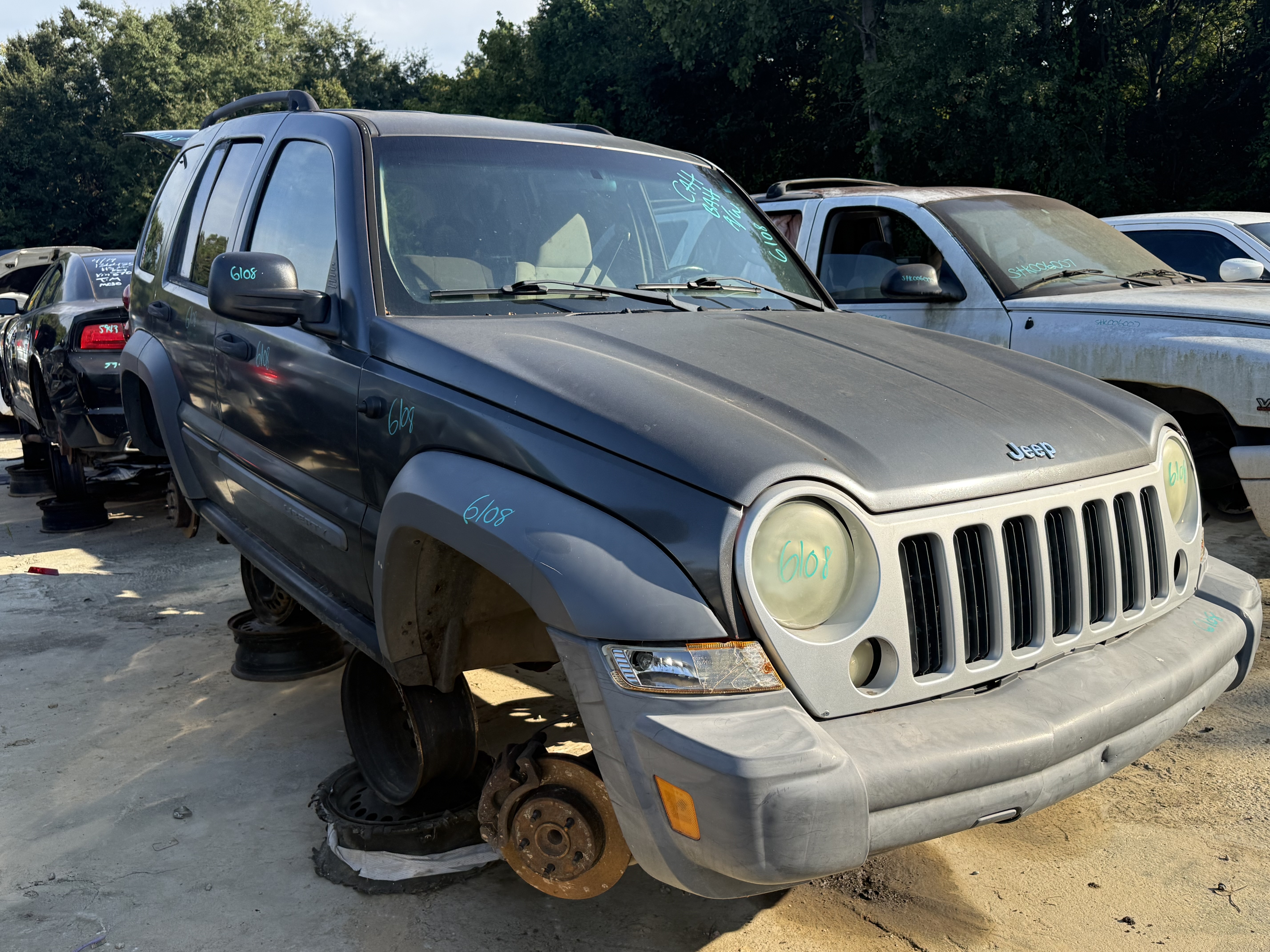 2005 JEEP Liberty