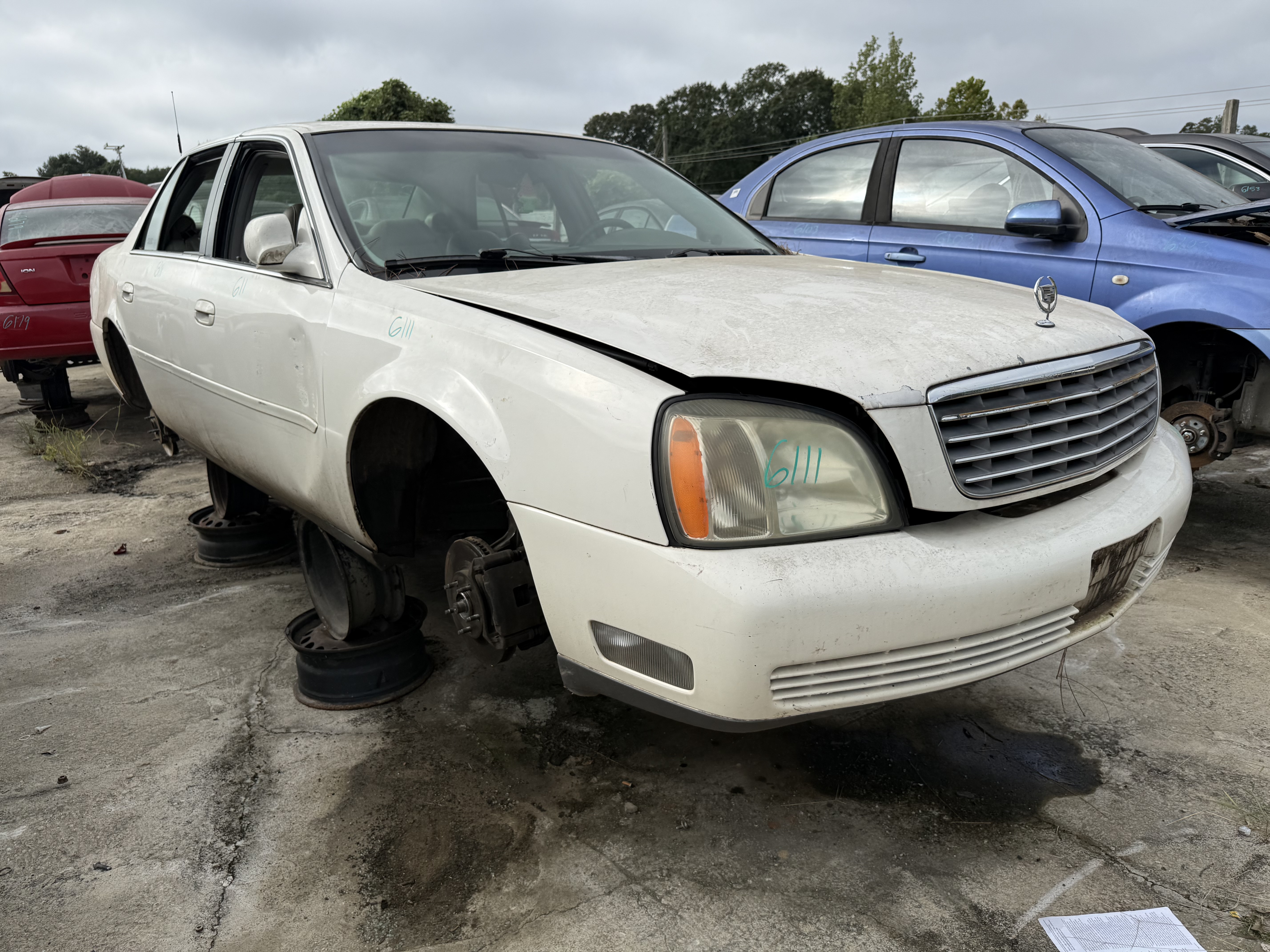2002 CADILLAC Deville