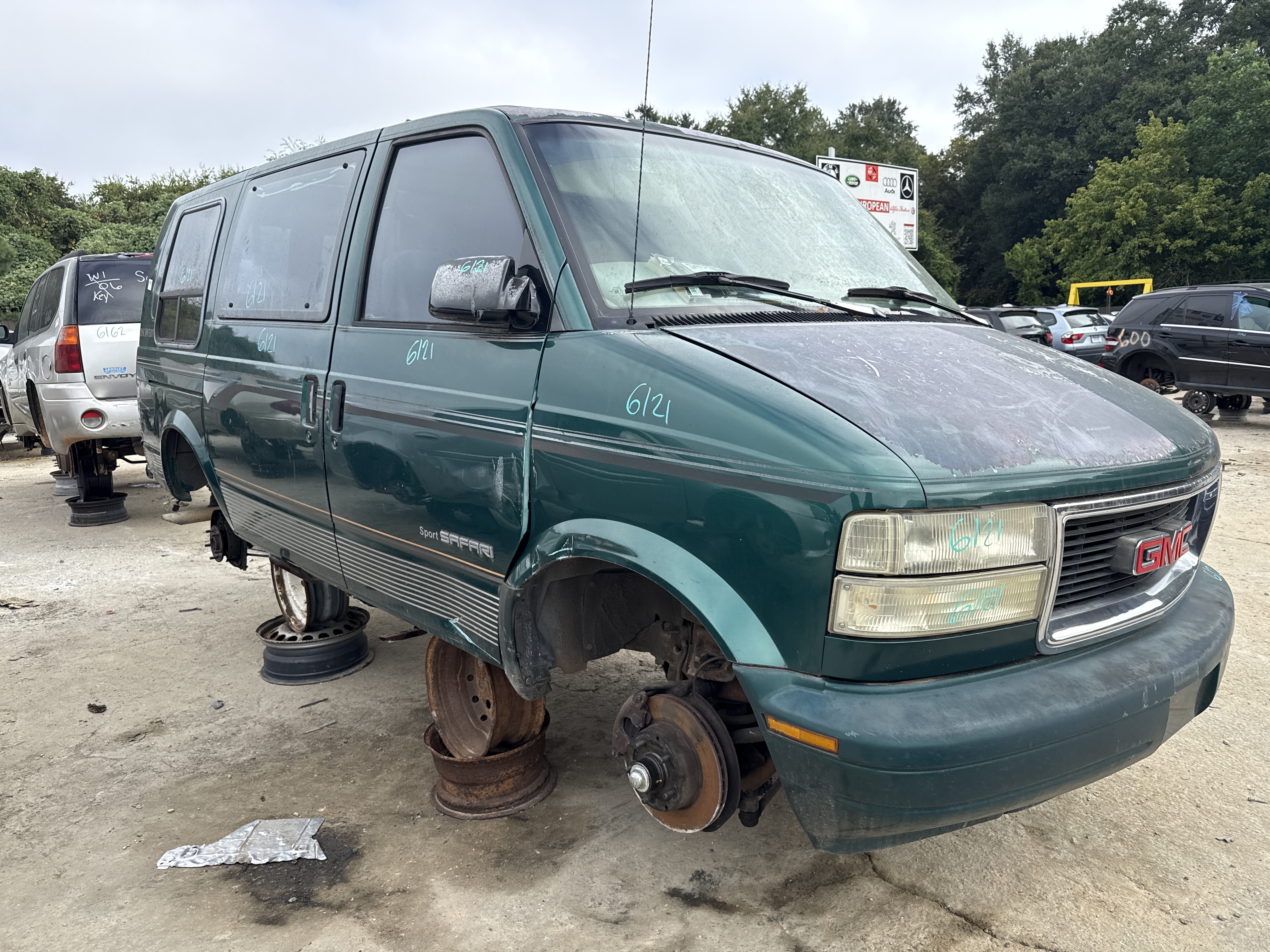 1999 GMC Safari