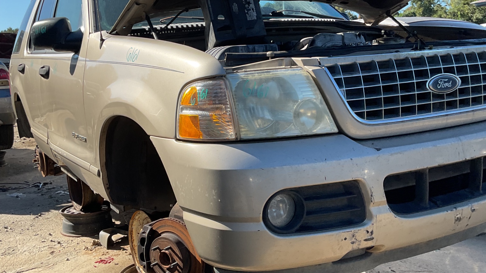 2005 FORD Explorer