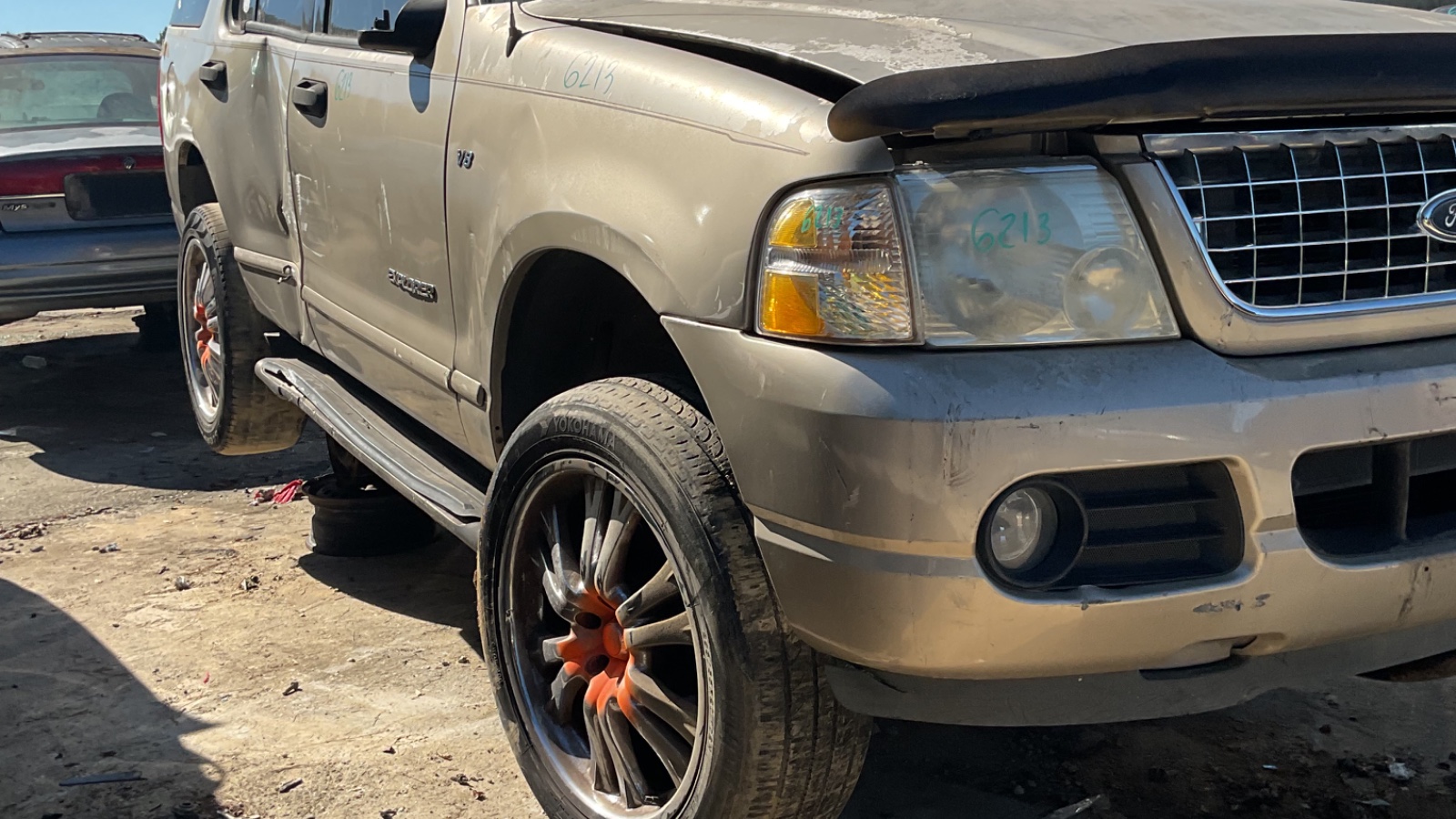 2004 FORD Explorer