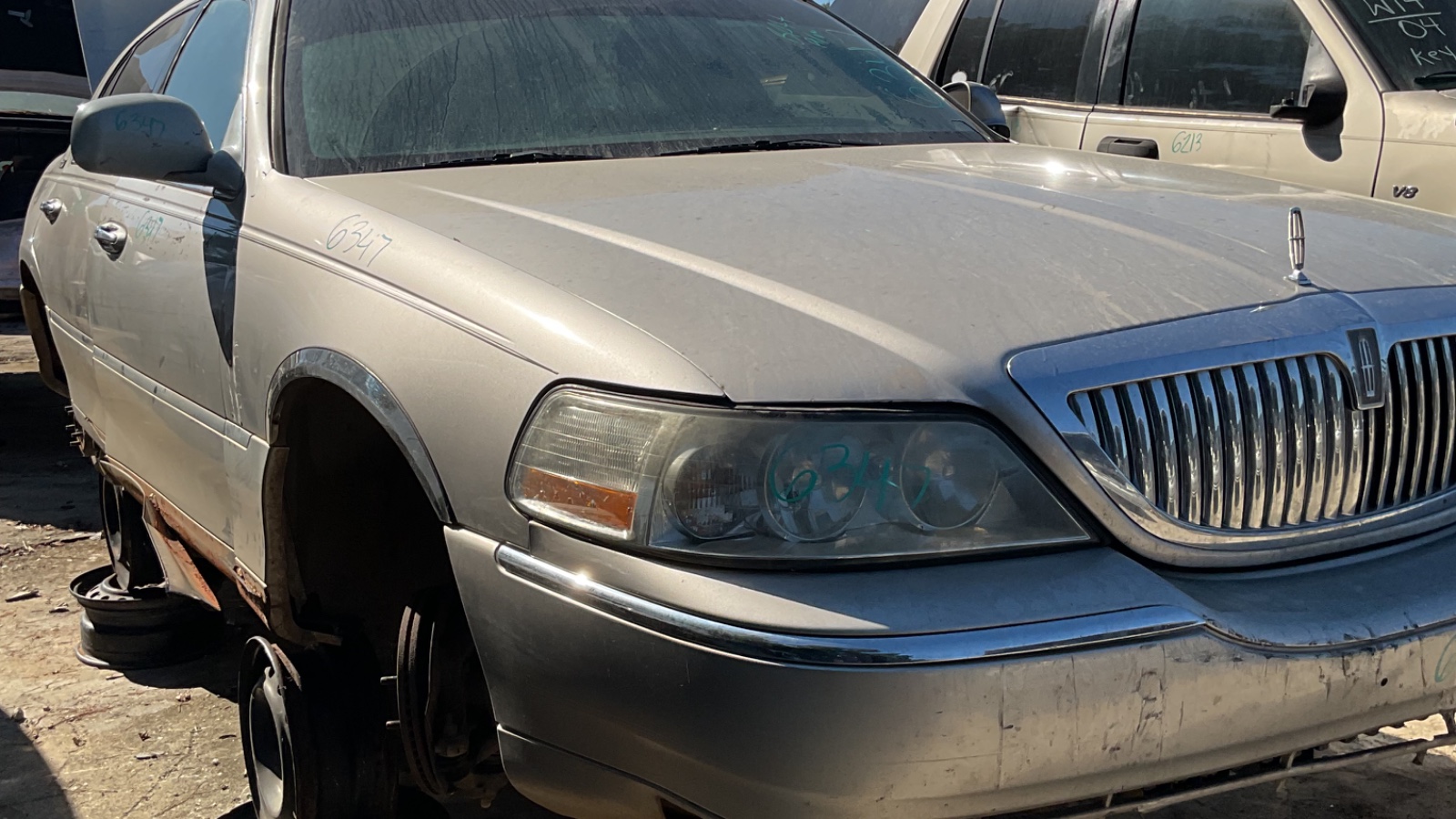 2007 LINCOLN Town Car