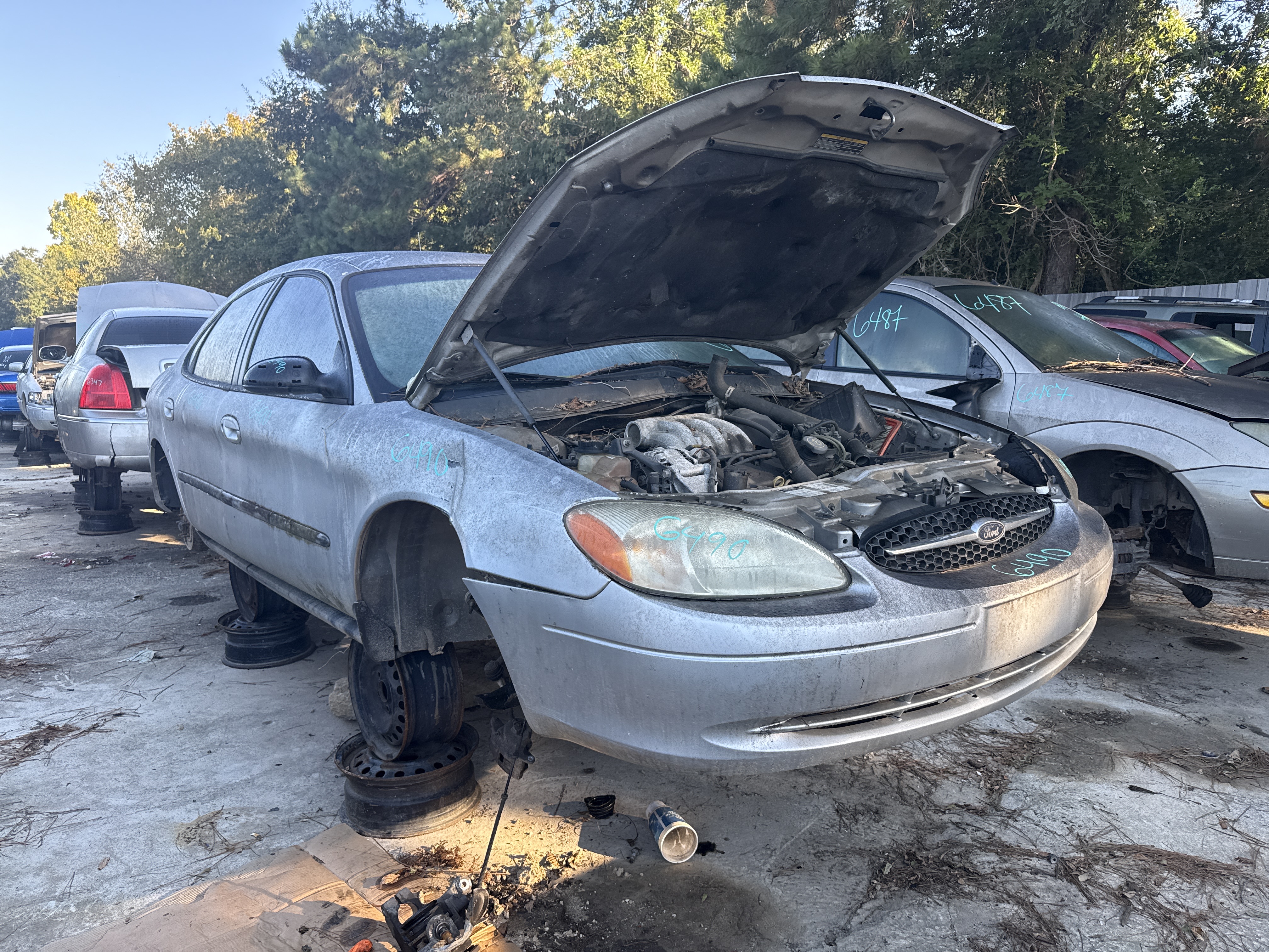 2000 FORD Taurus