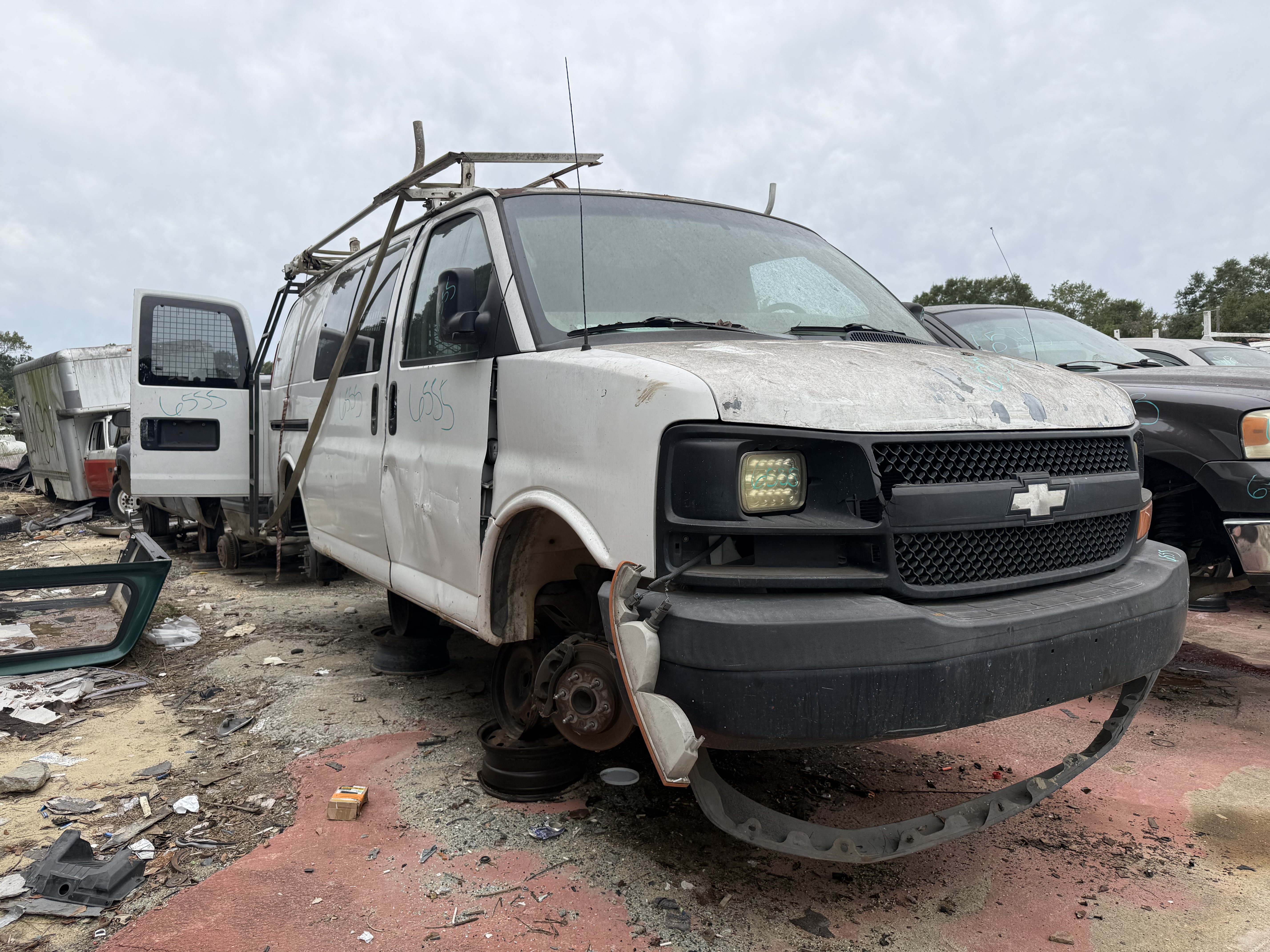 2004 CHEVROLET Express