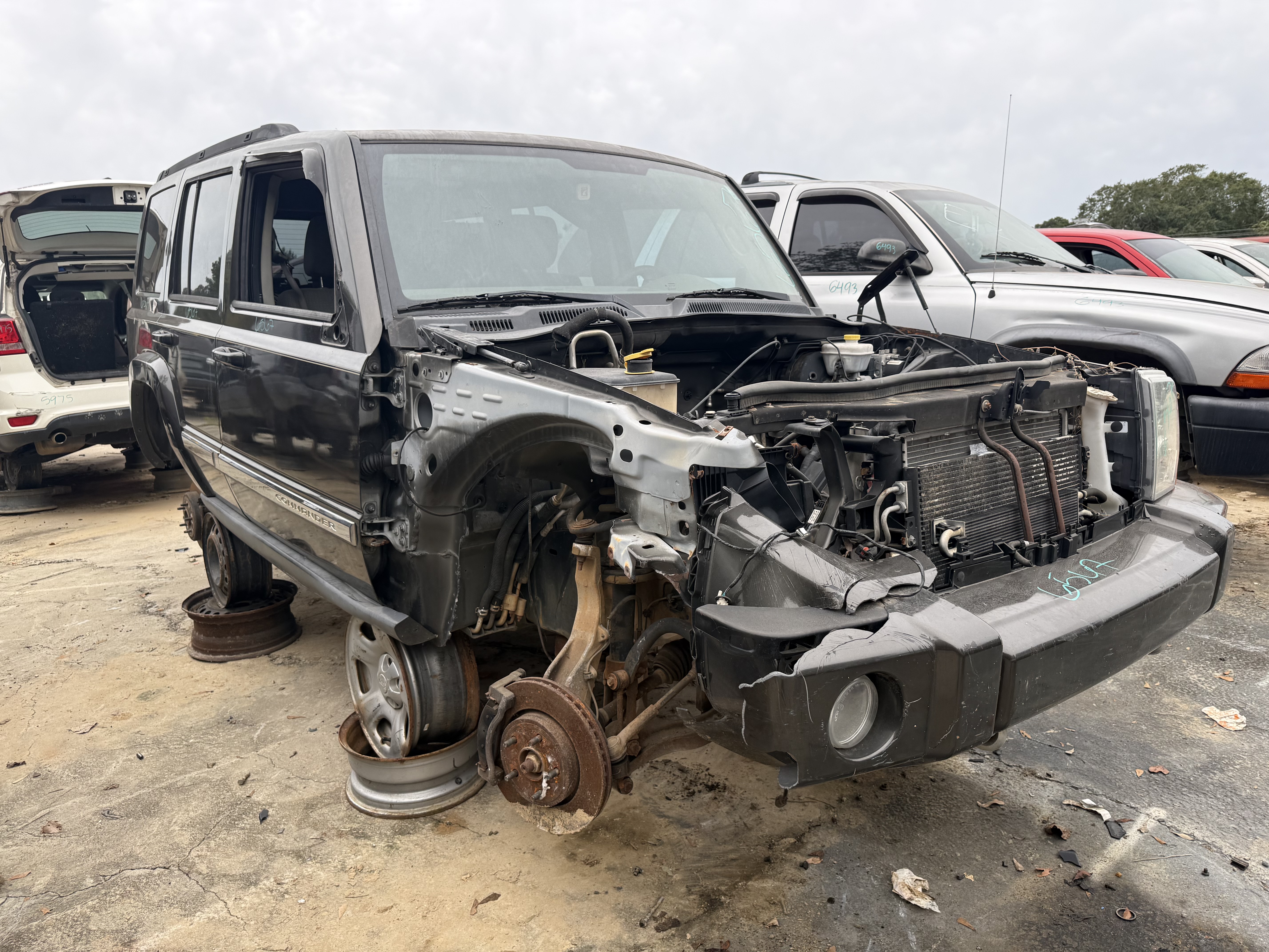 2006 JEEP Commander