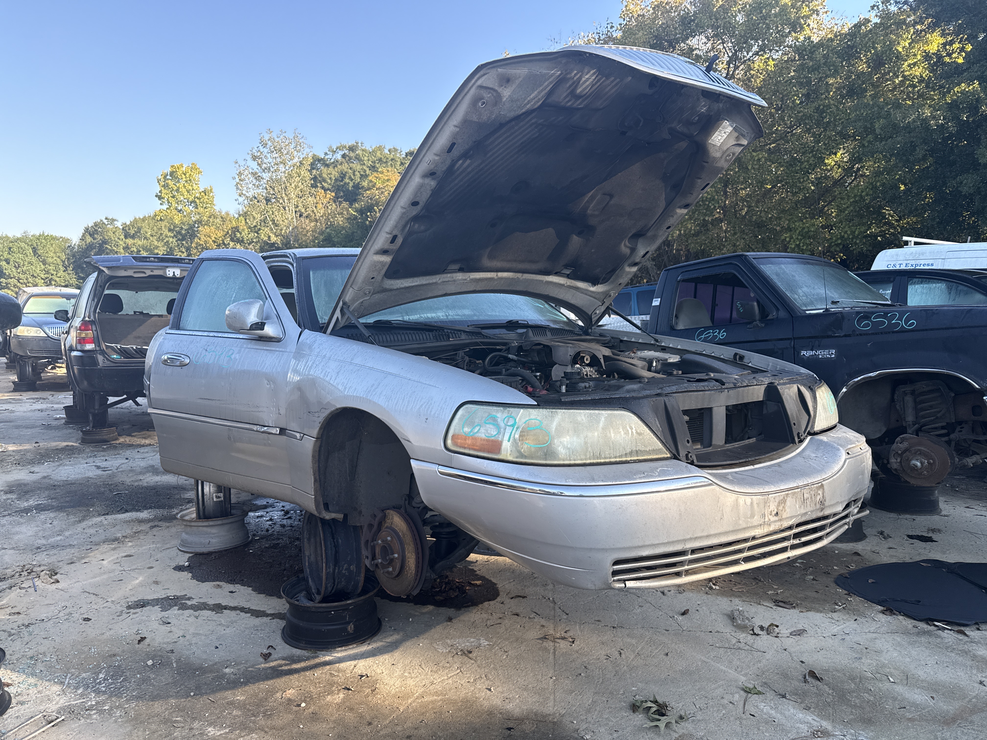 2007 LINCOLN Town Car