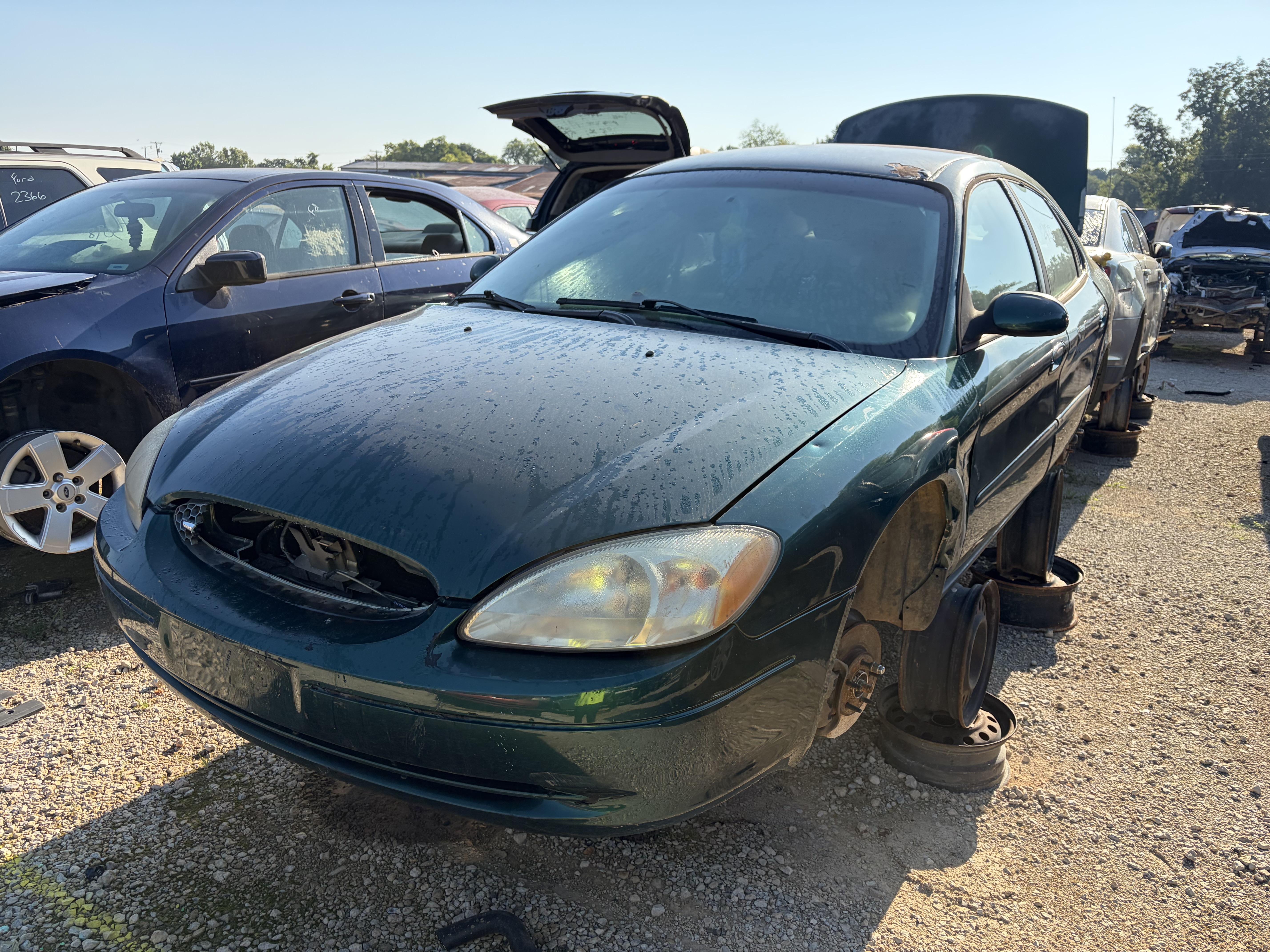 2000 FORD Taurus