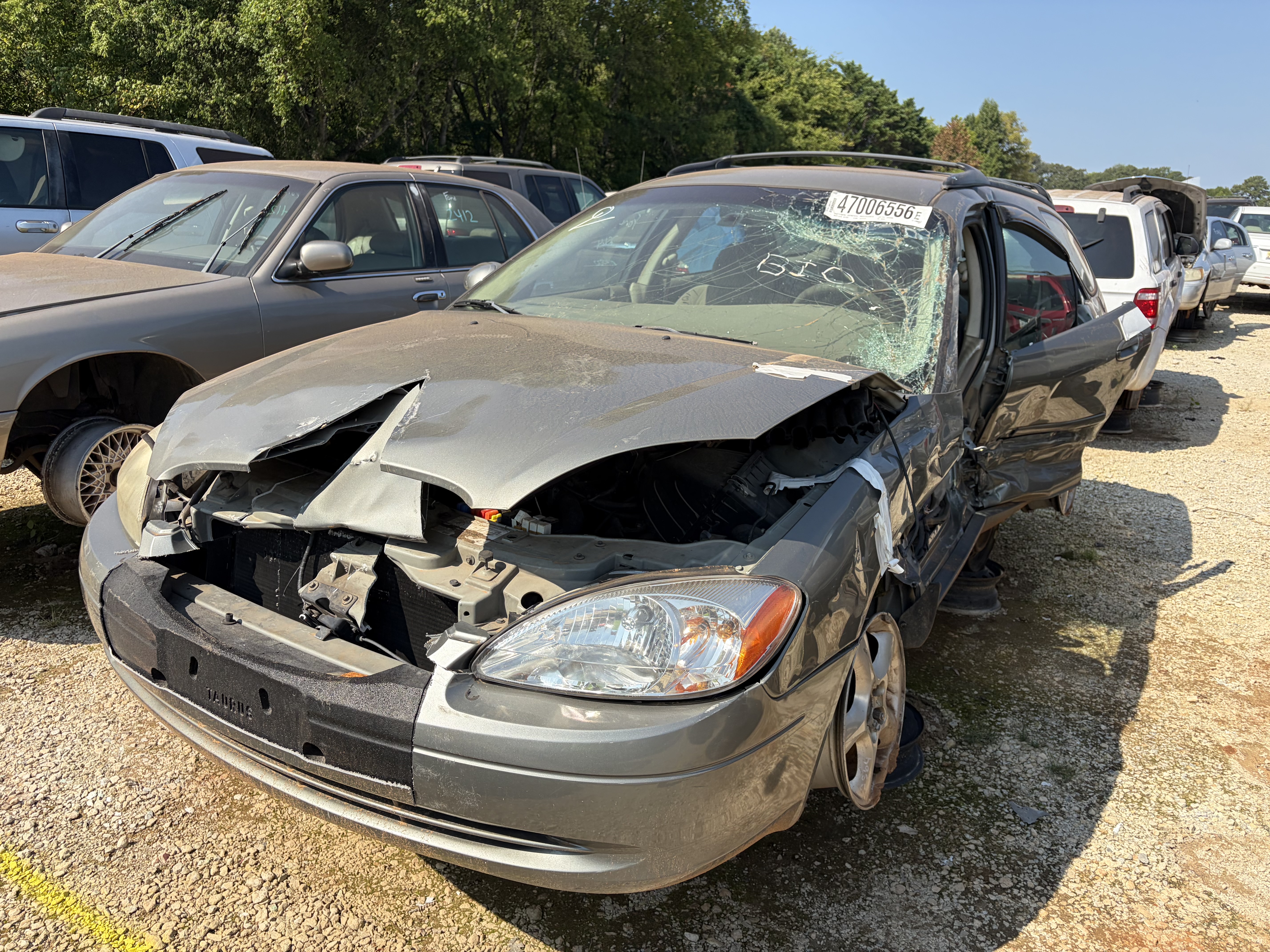 2003 FORD Taurus