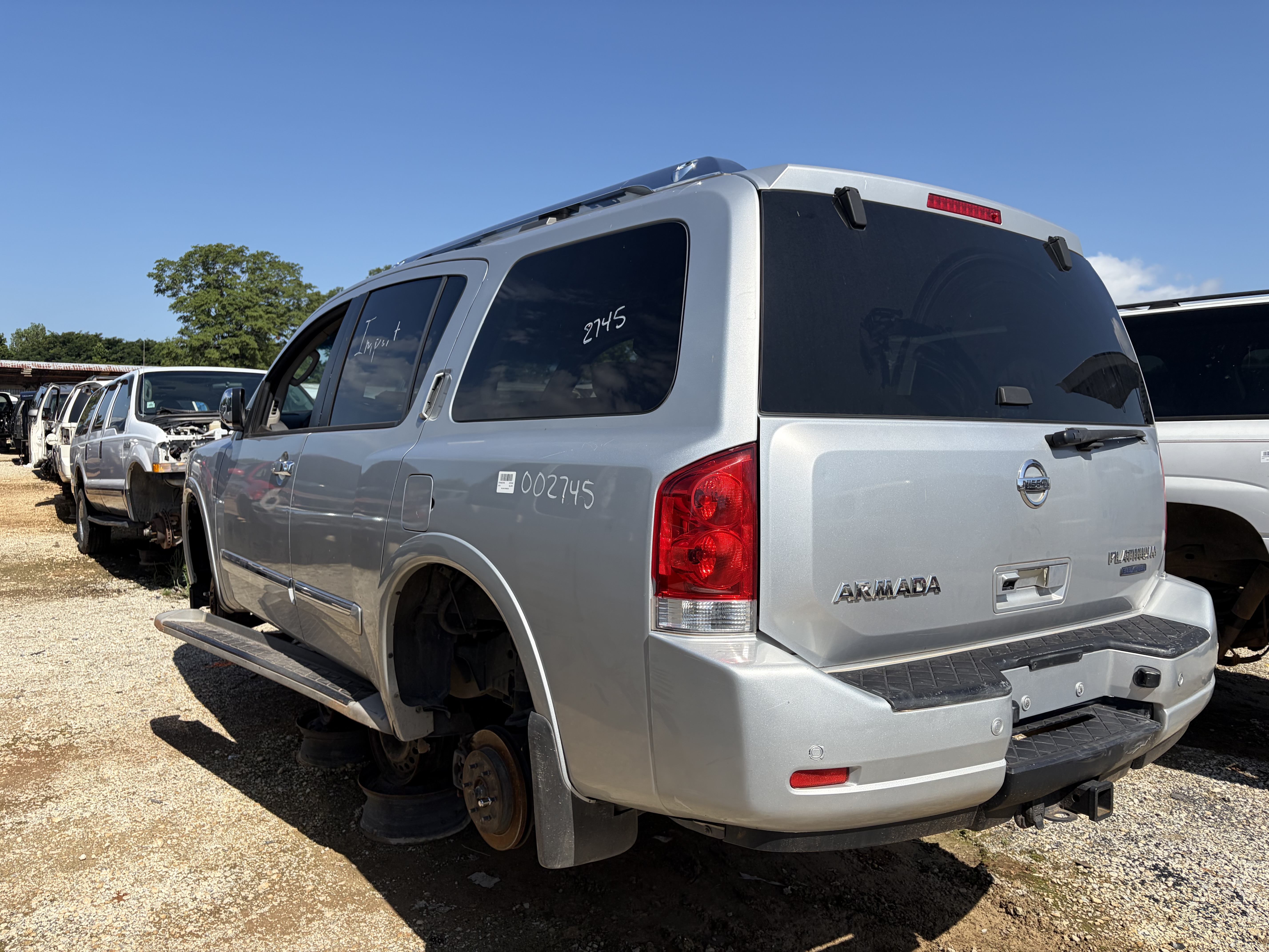 2010 NISSAN Armada