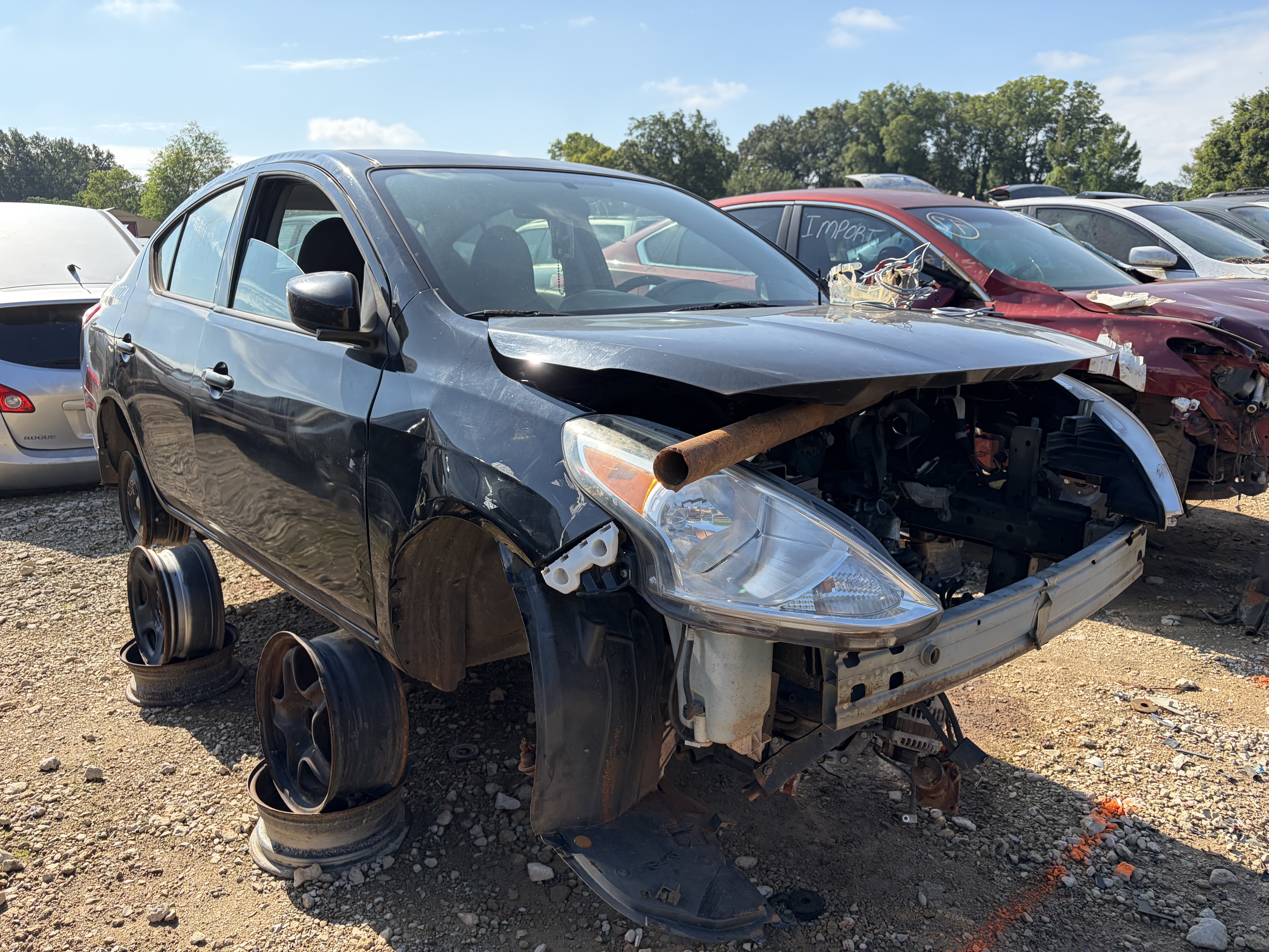 2016 NISSAN Versa