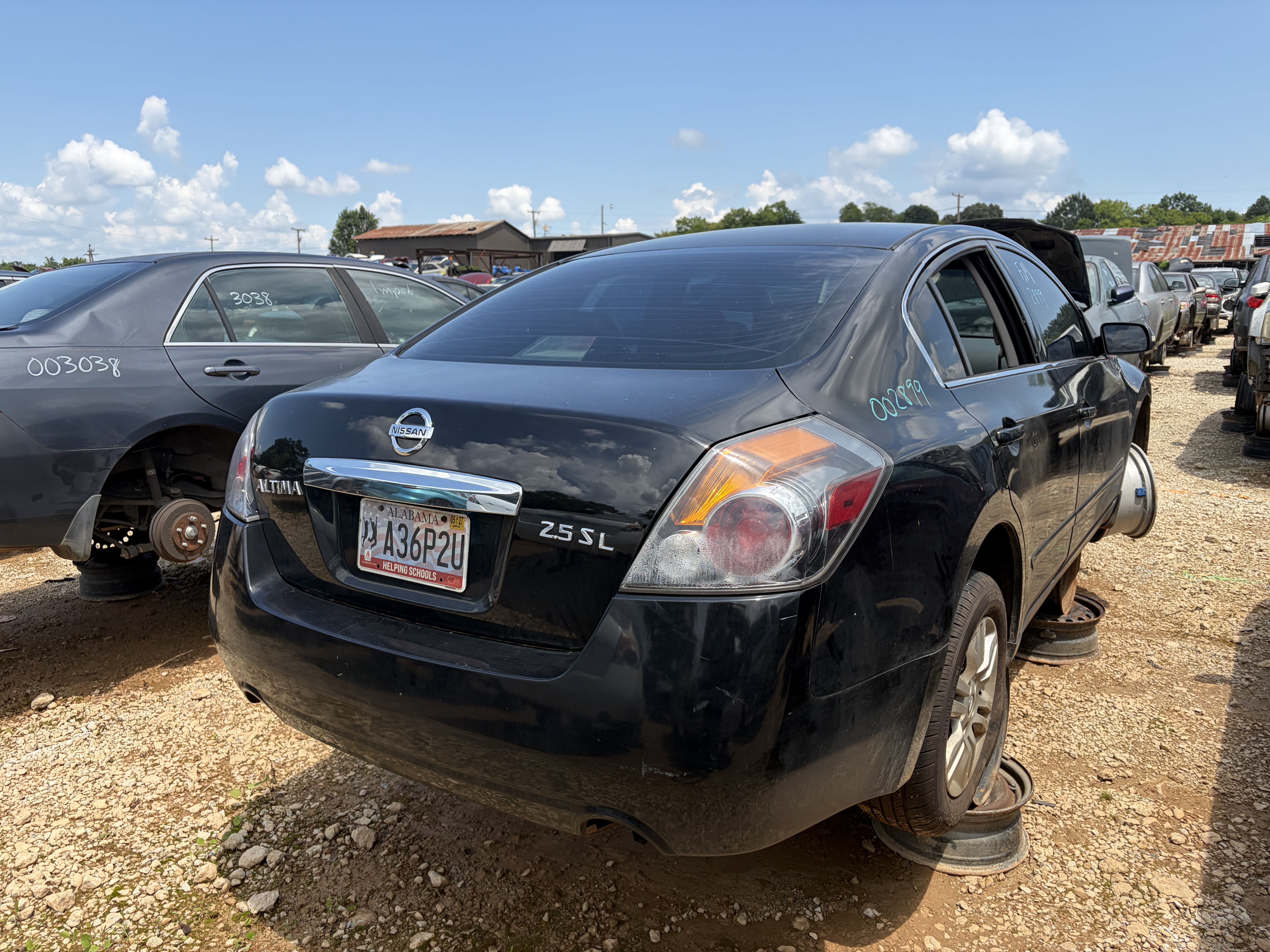 2011 NISSAN Altima