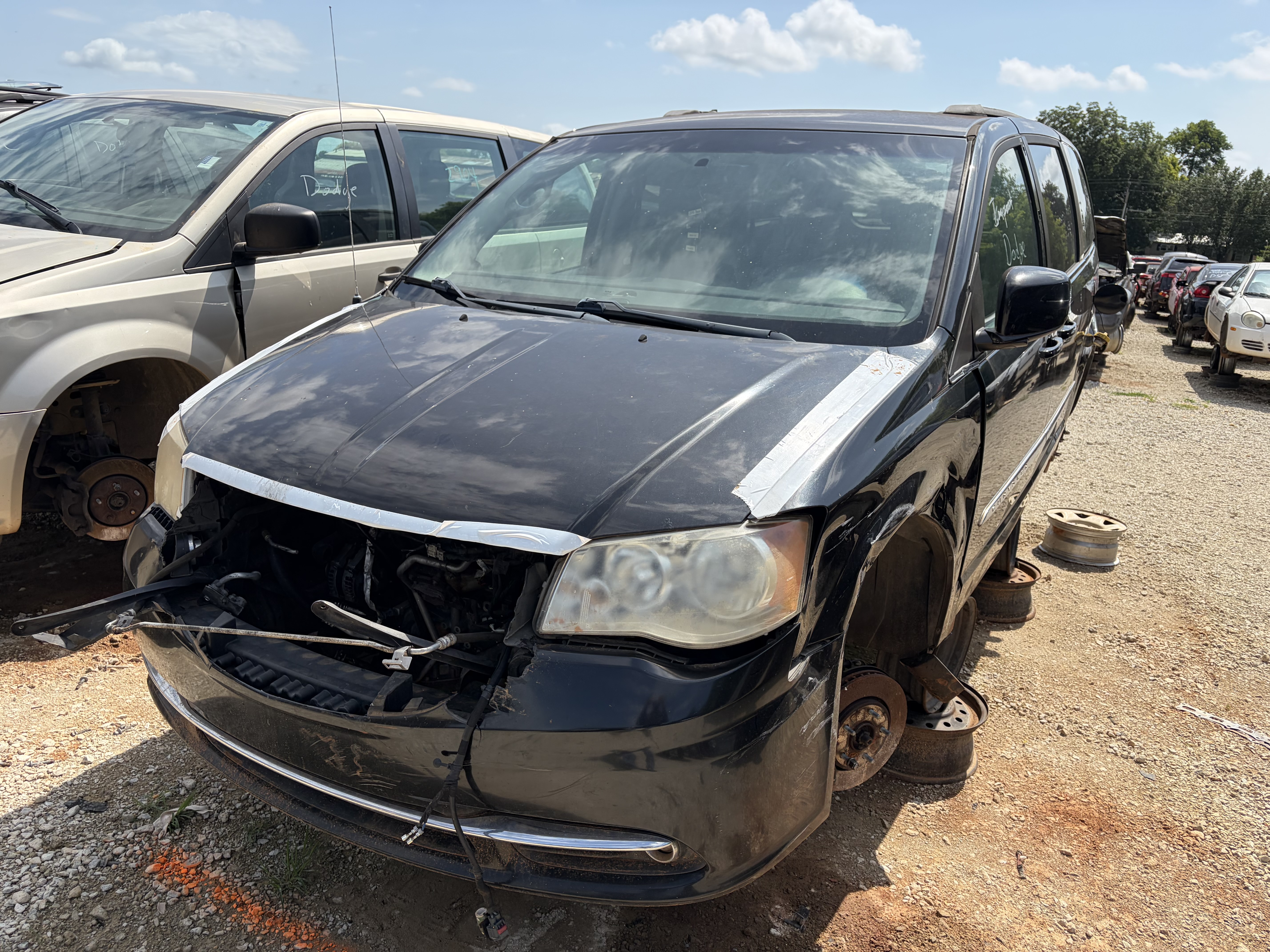 2013 CHRYSLER Town and Country