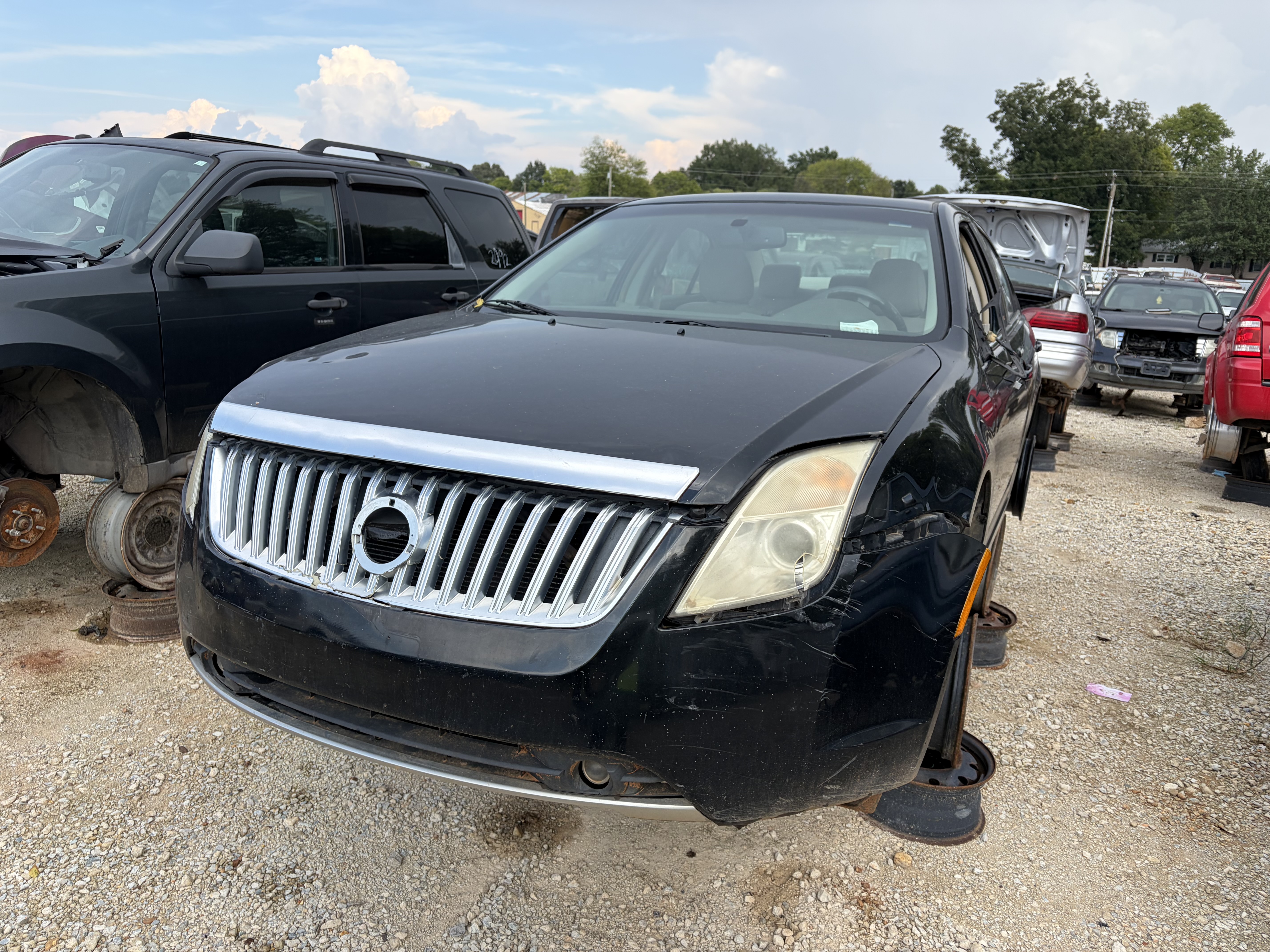 2010 MERCURY Milan