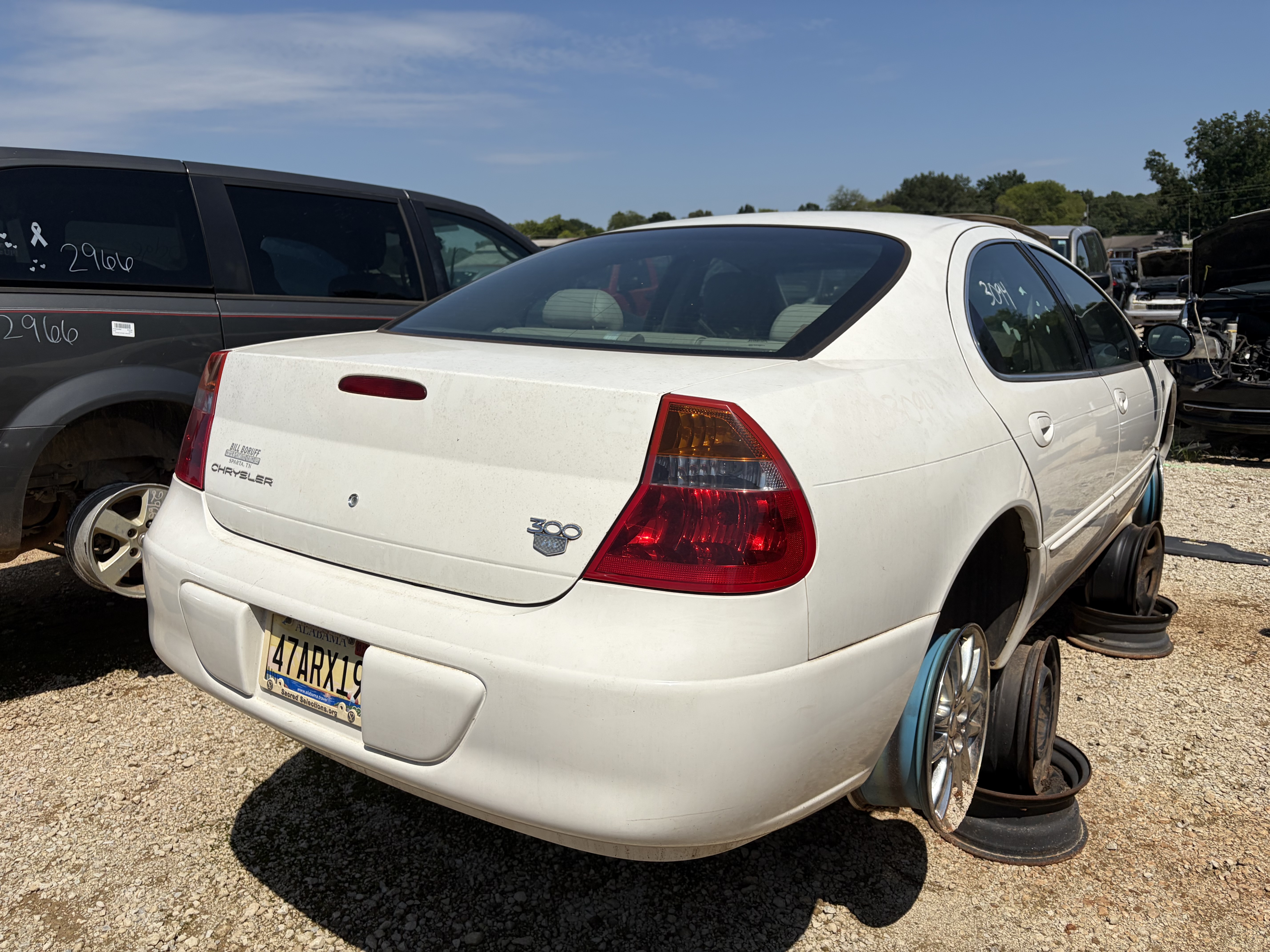 2001 CHRYSLER 300