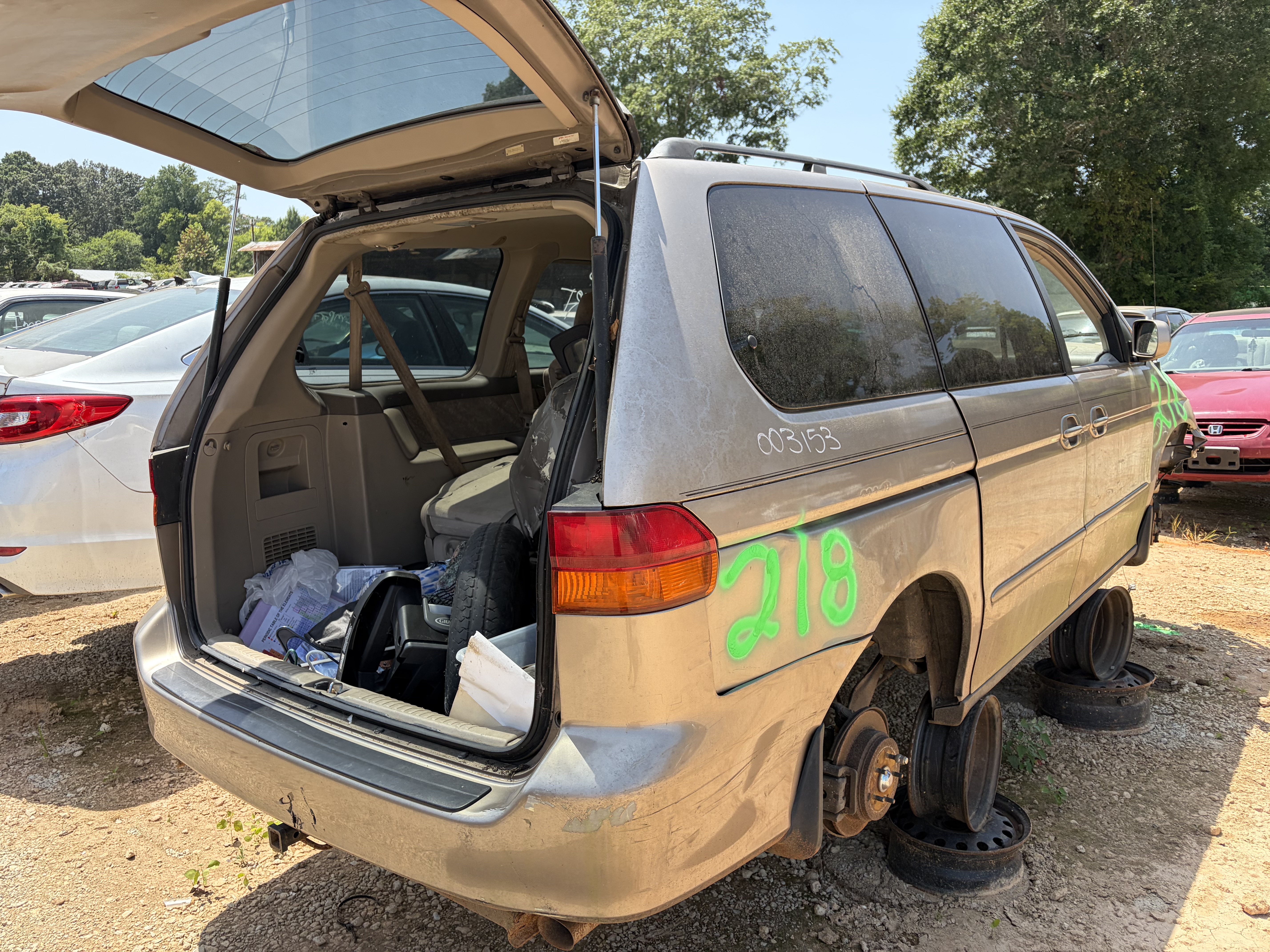 2004 HONDA Odyssey