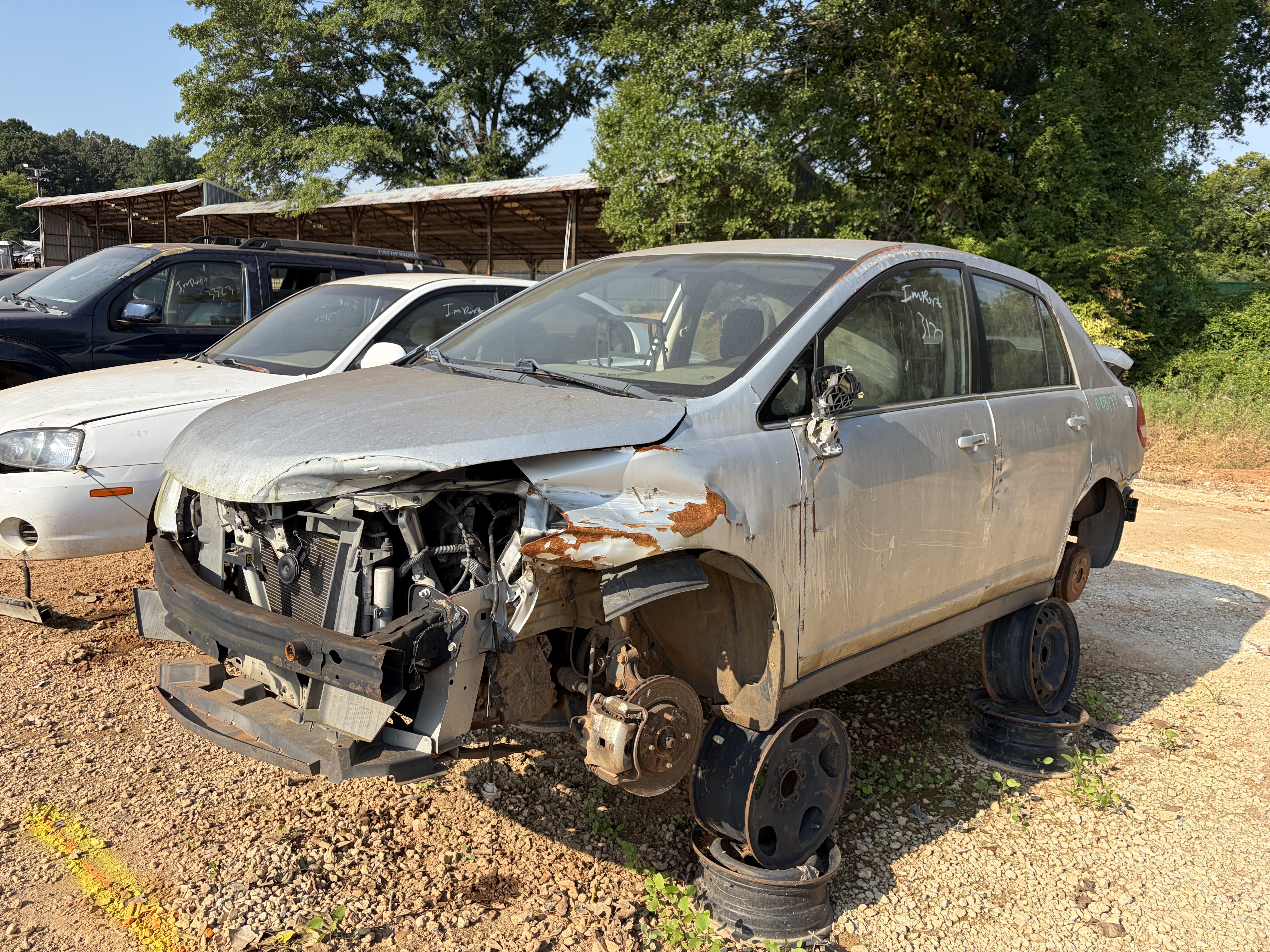 2008 NISSAN Versa