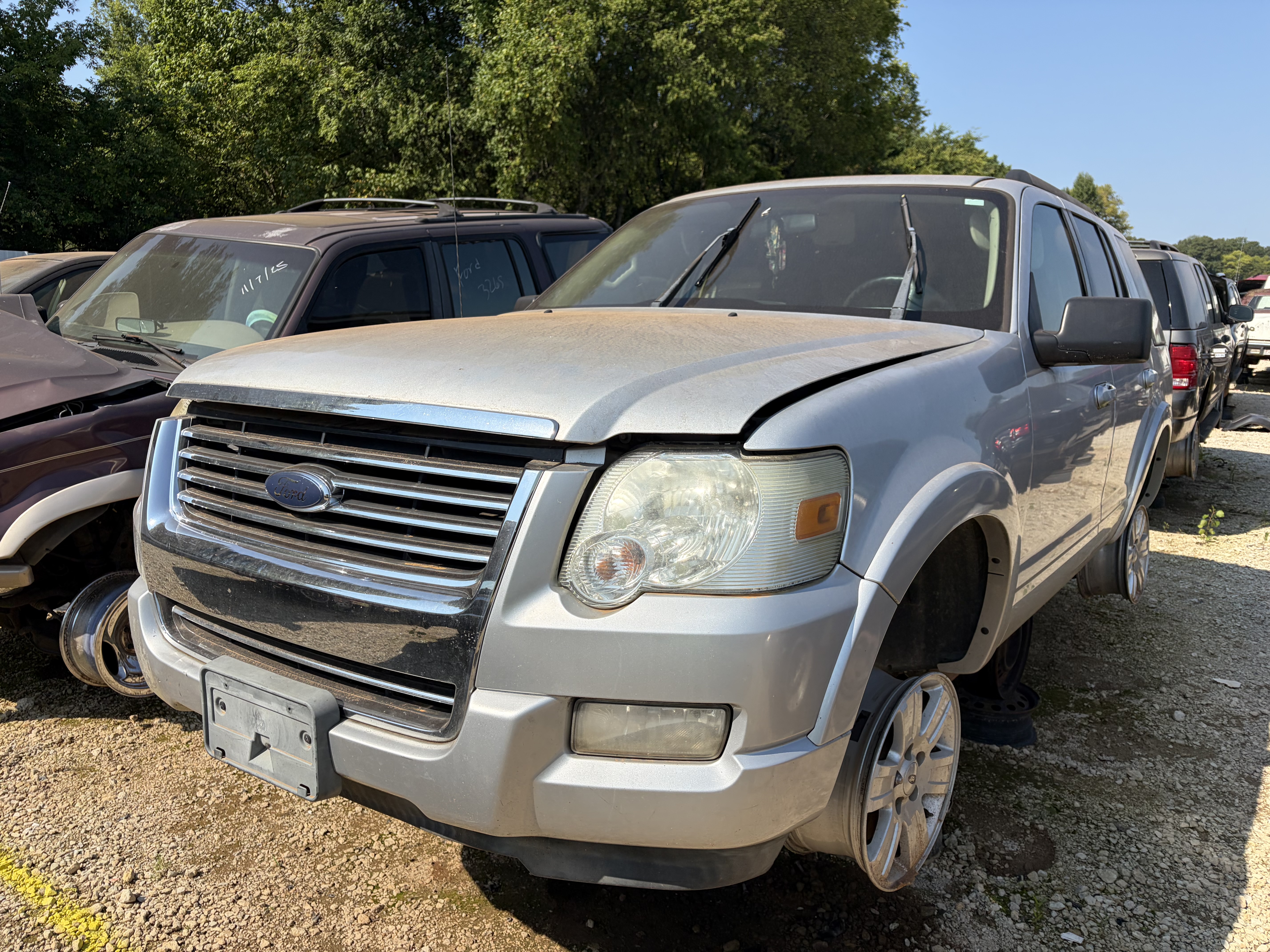 2010 FORD Explorer