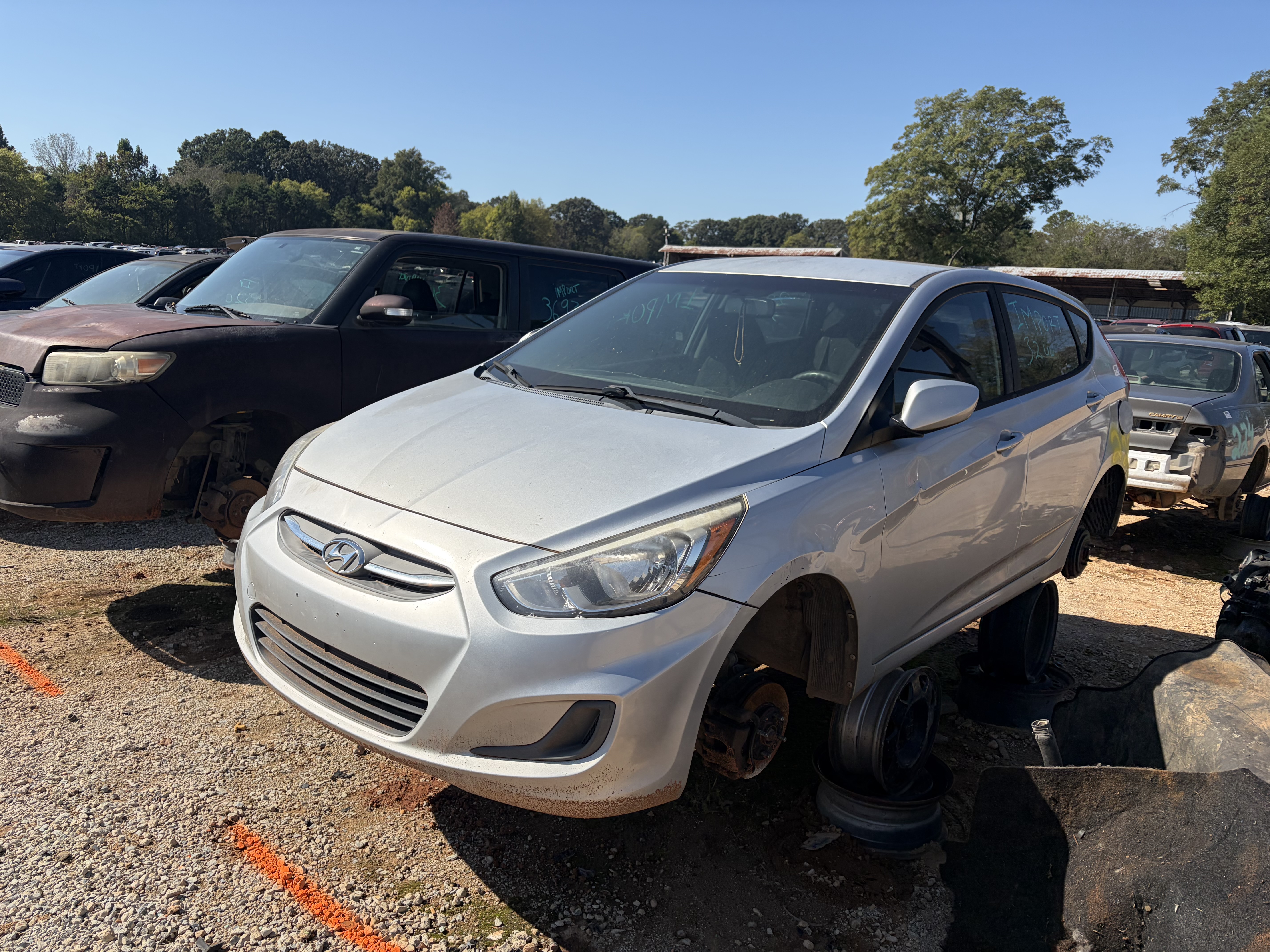 2016 HYUNDAI Accent