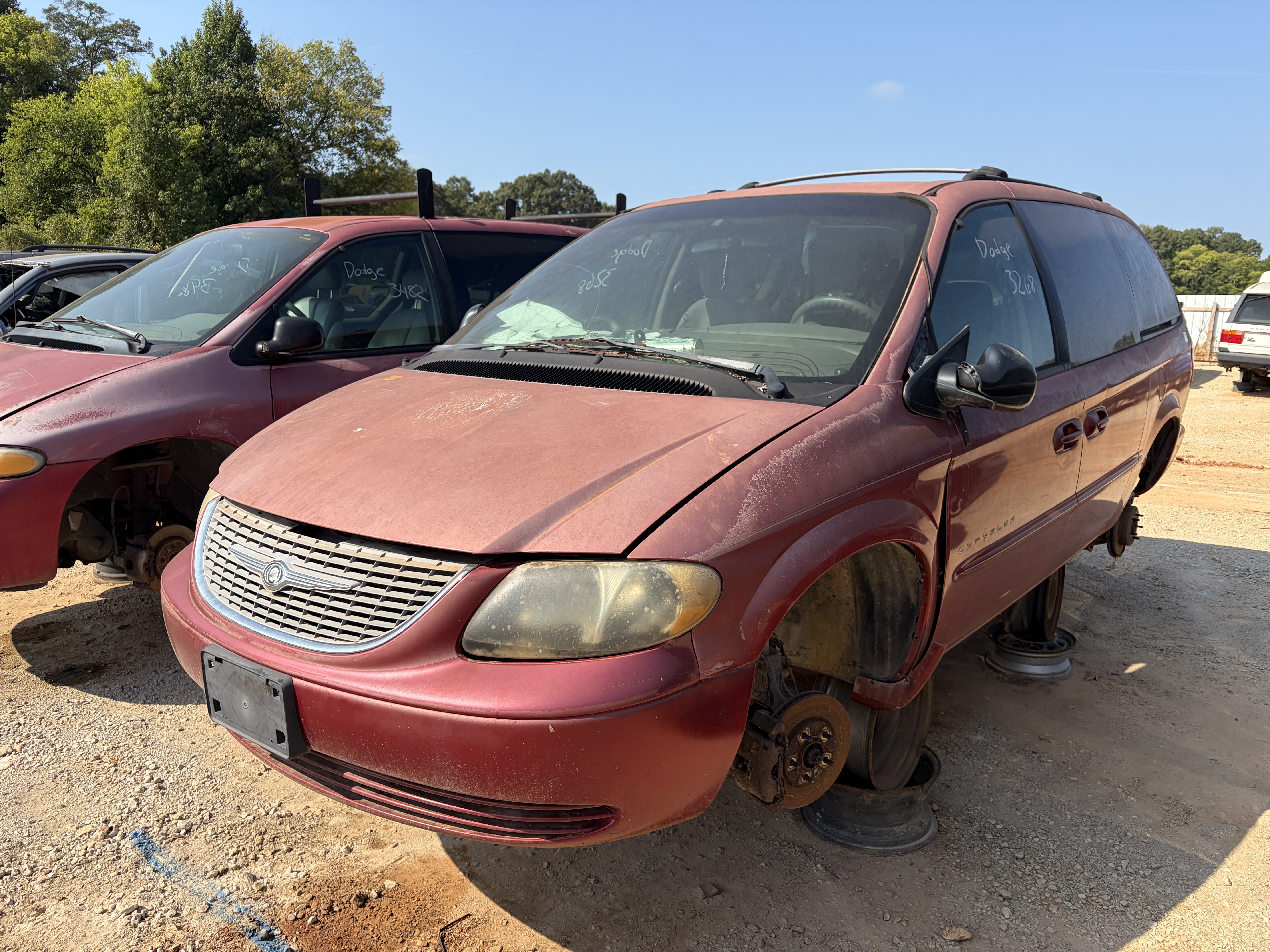 2001 CHRYSLER Town and Country
