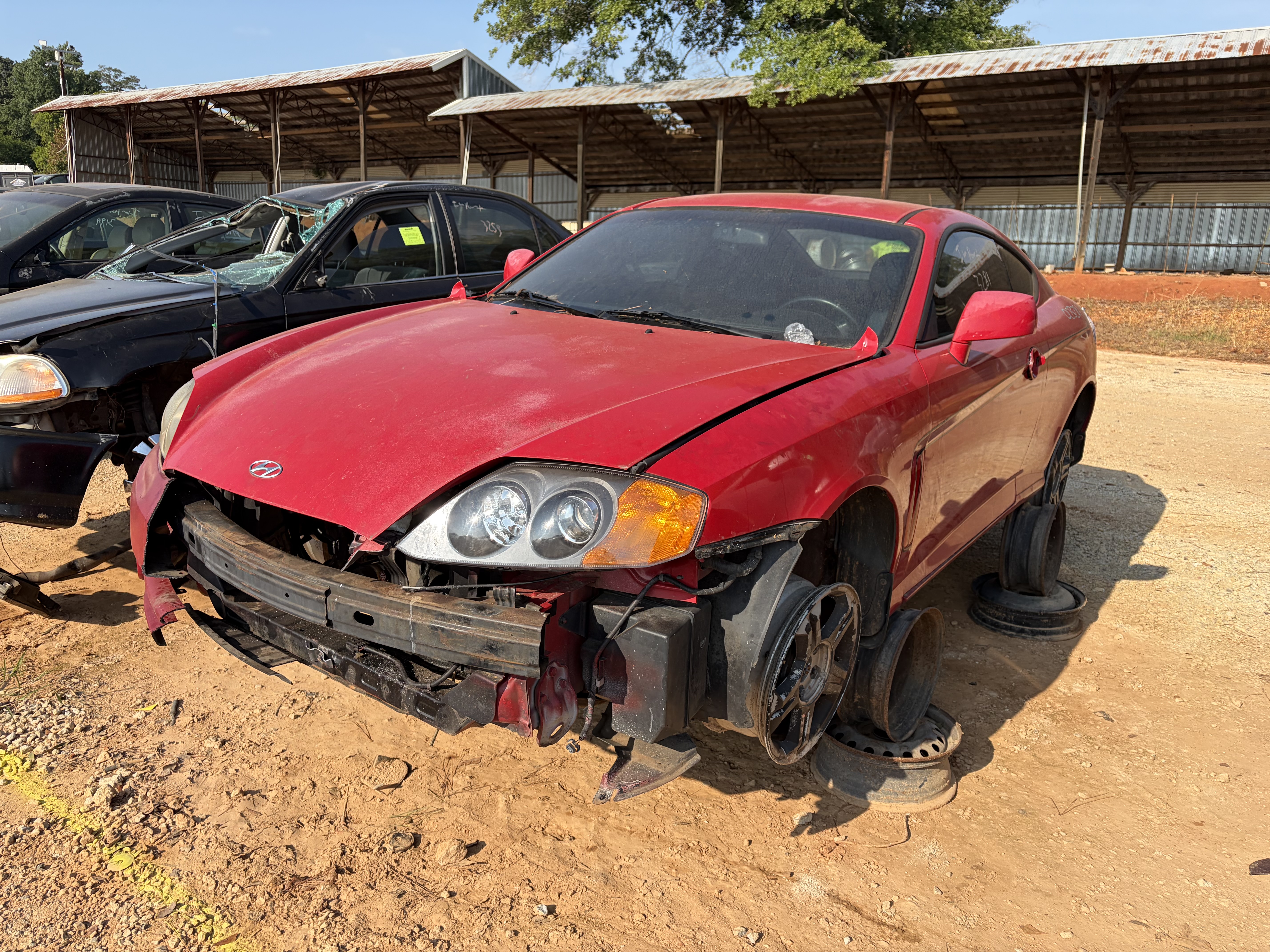 2003 HYUNDAI Tiburon