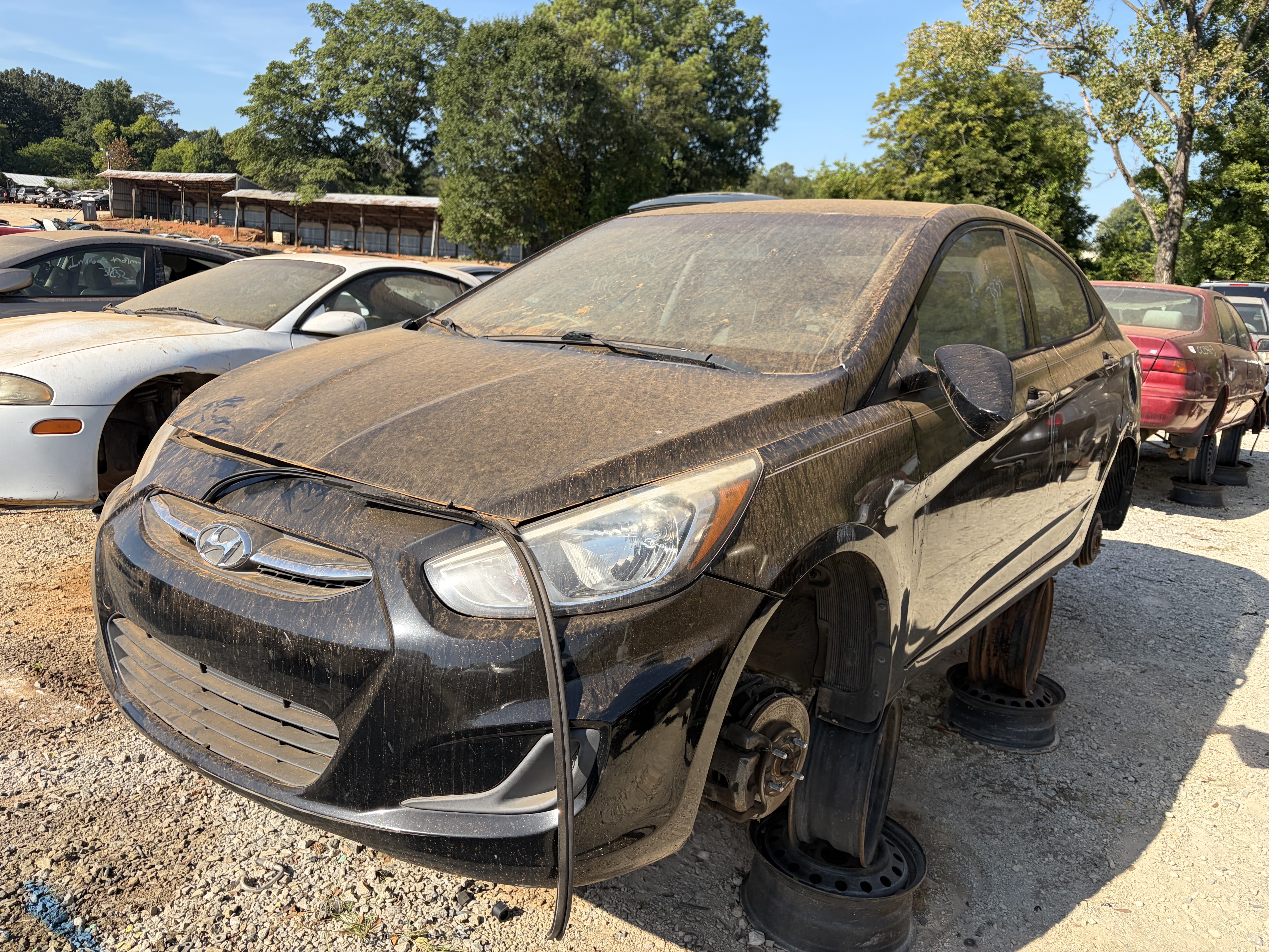 2015 HYUNDAI Accent