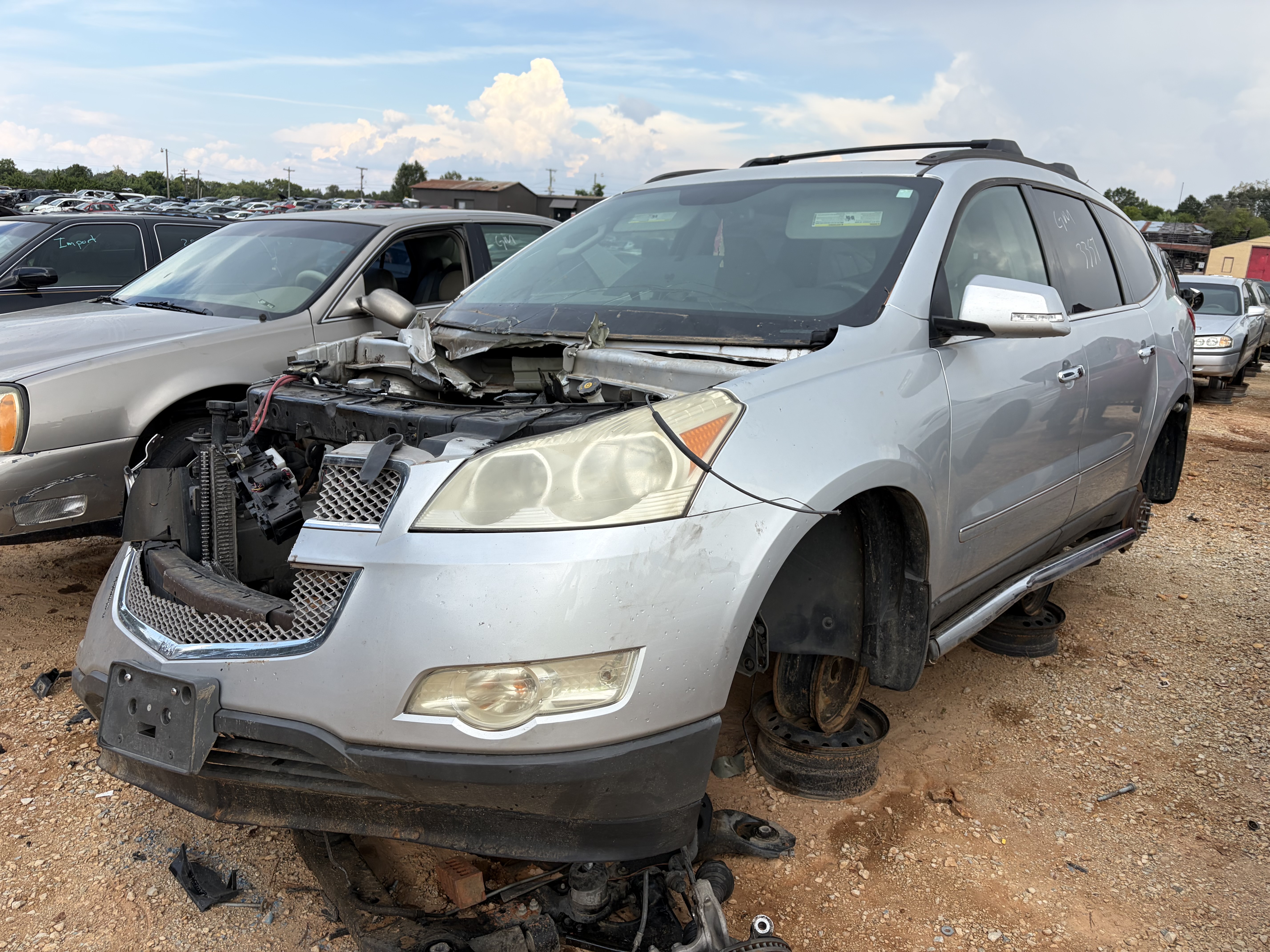 2011 CHEVROLET Traverse