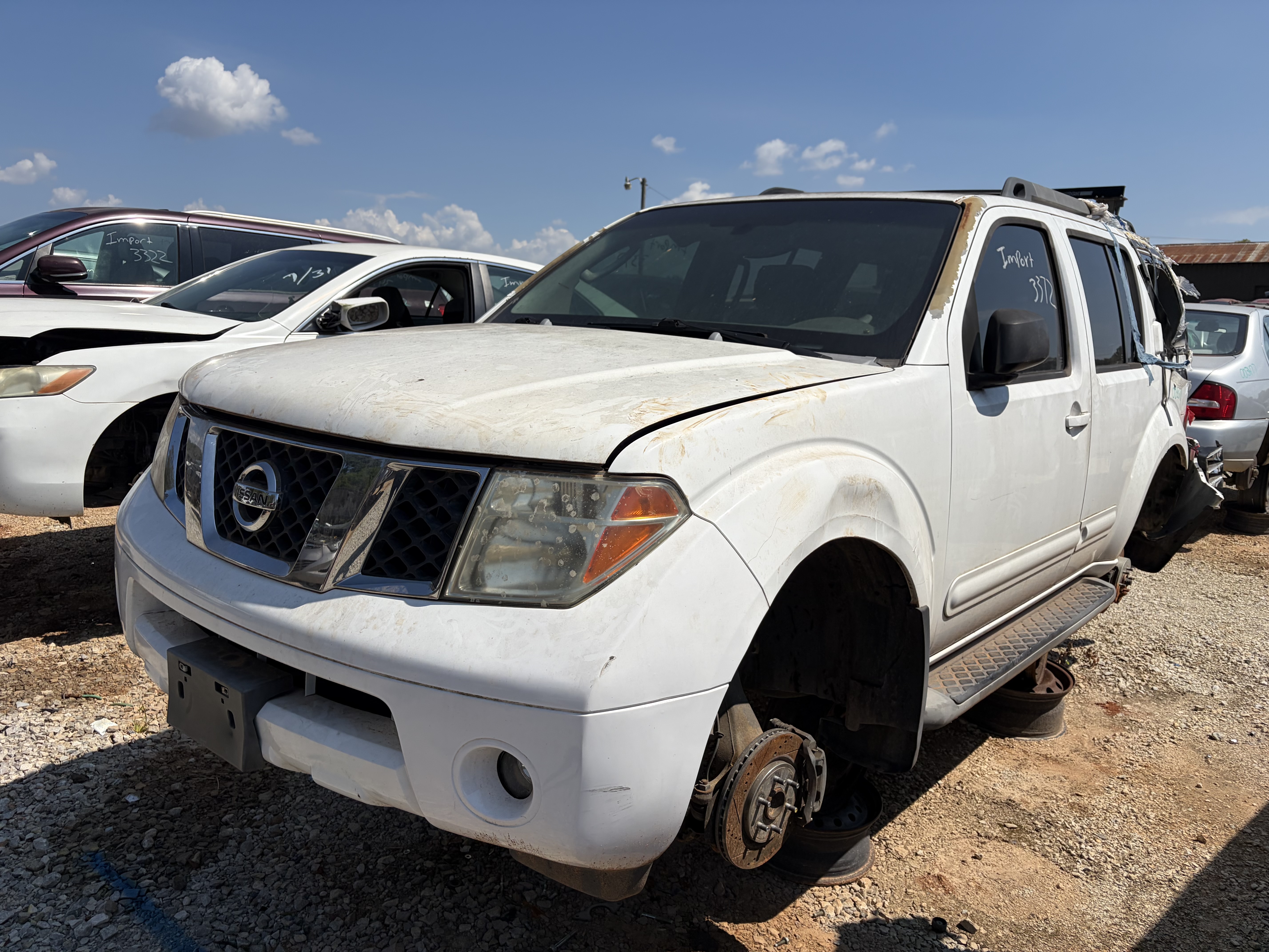2005 NISSAN Pathfinder