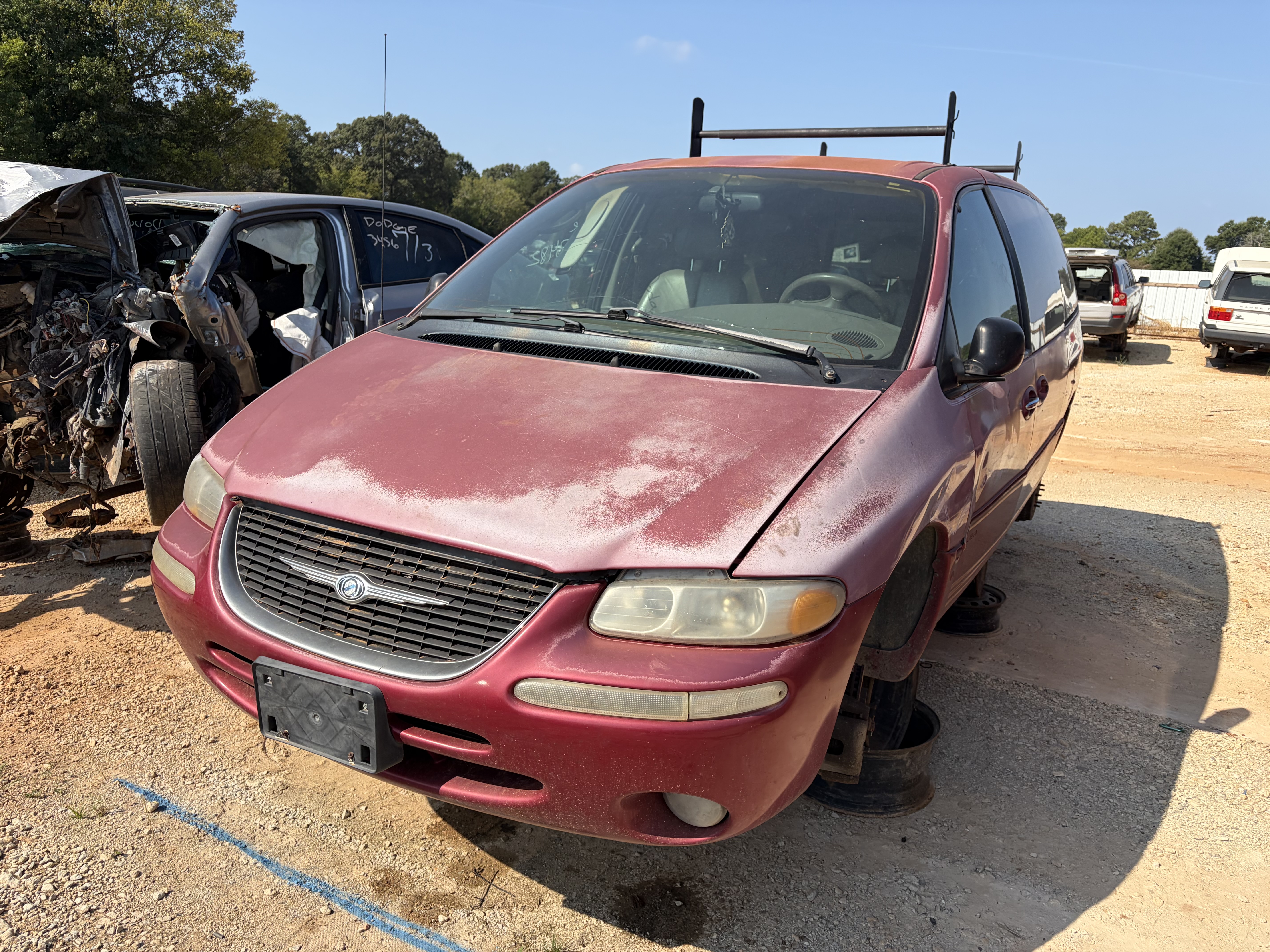 1999 CHRYSLER Town and Country