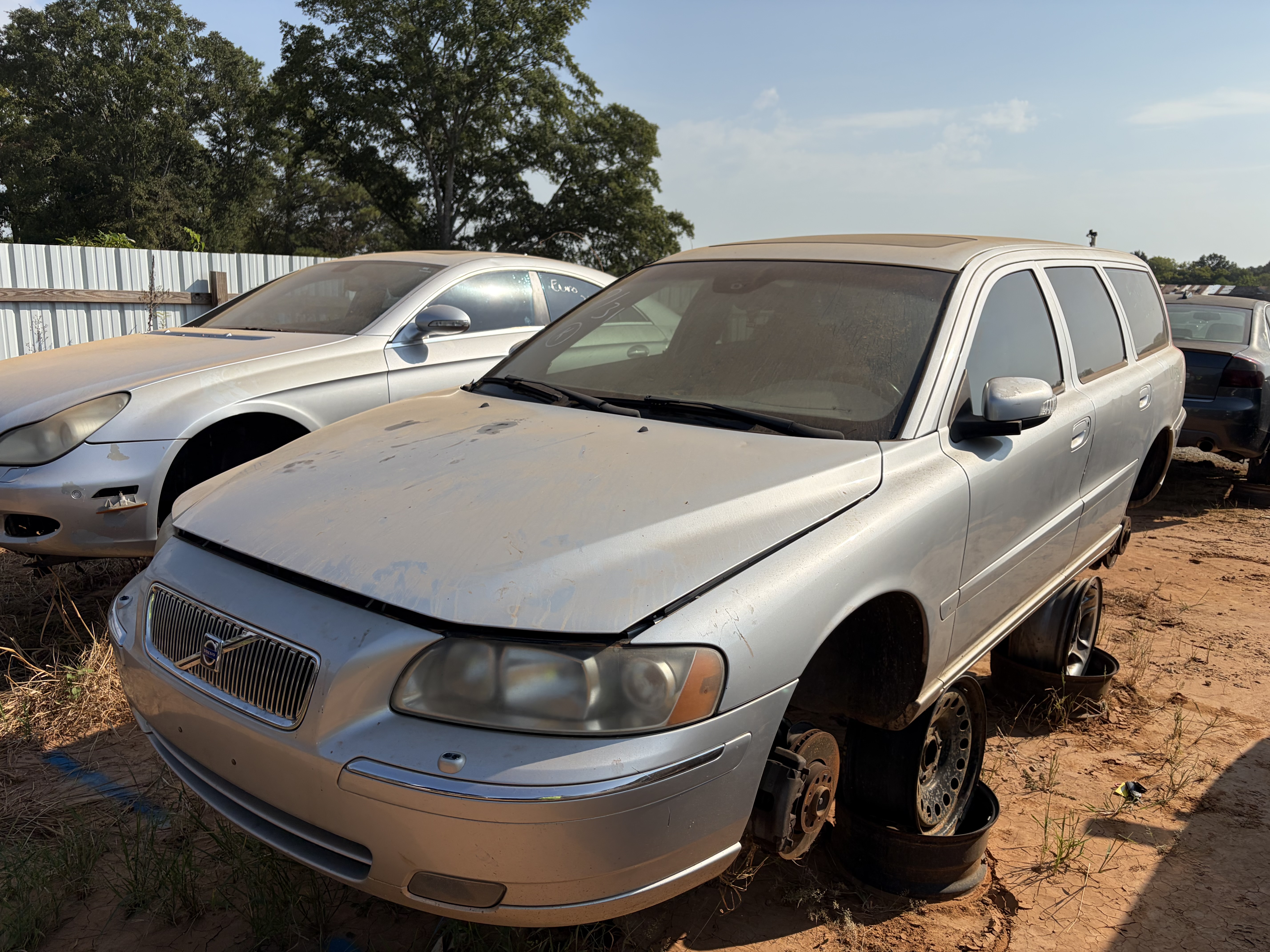 2007 VOLVO V70
