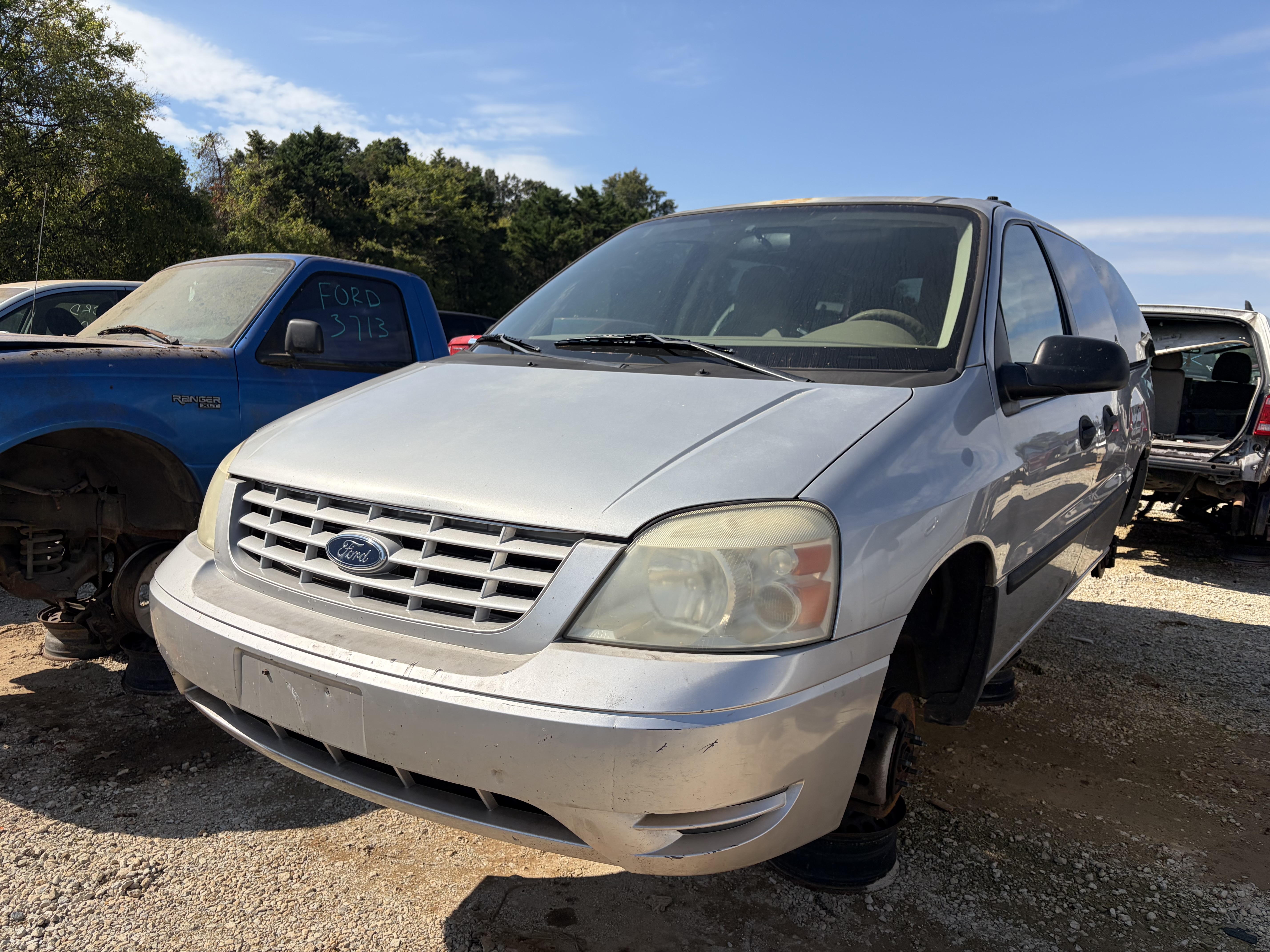 2005 FORD Freestar