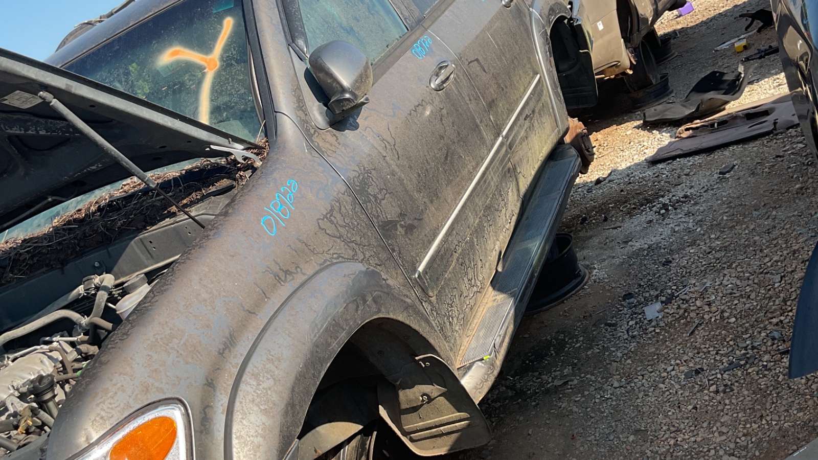 2004 TOYOTA Sequoia