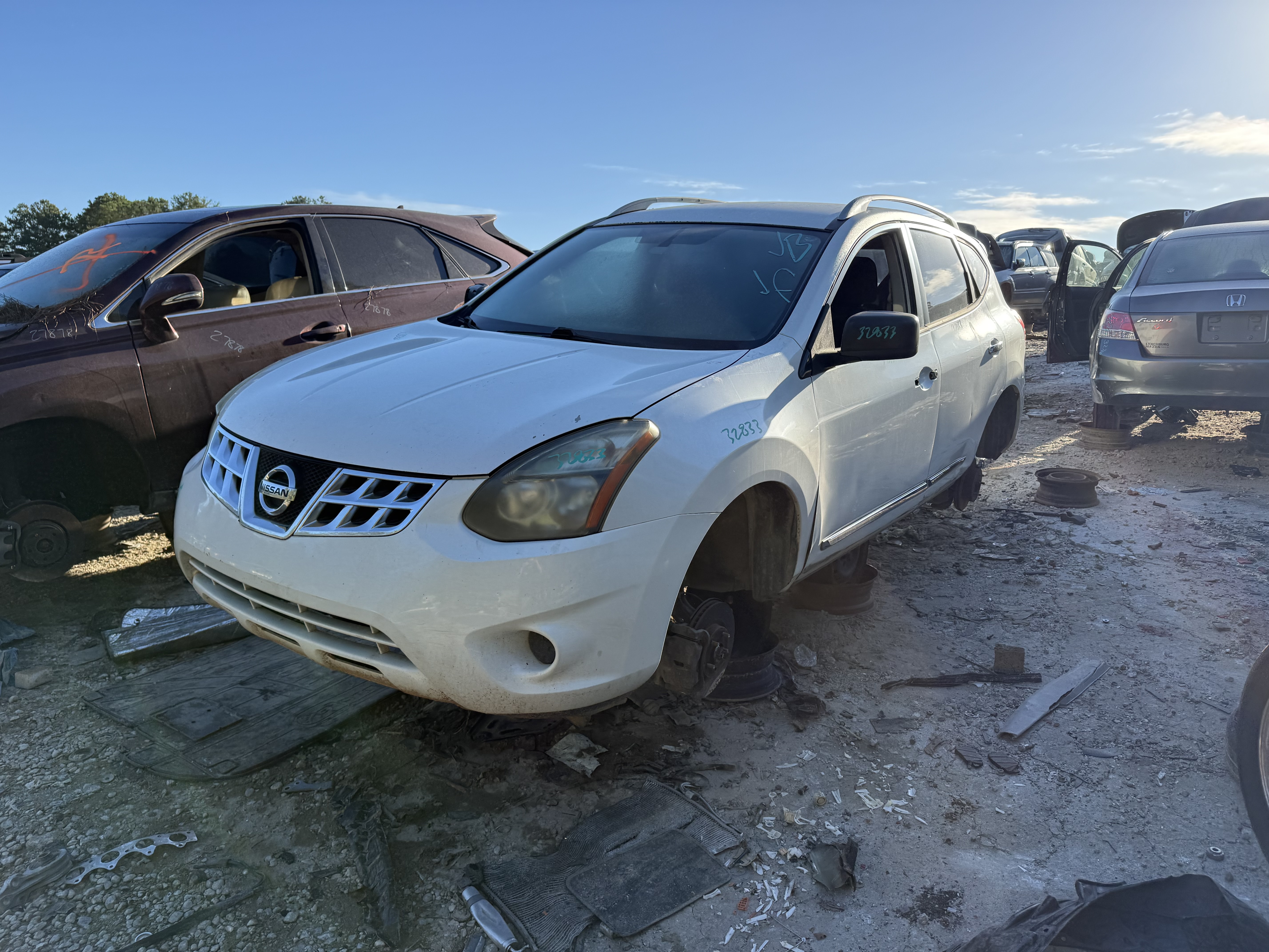 2014 NISSAN Rogue Select
