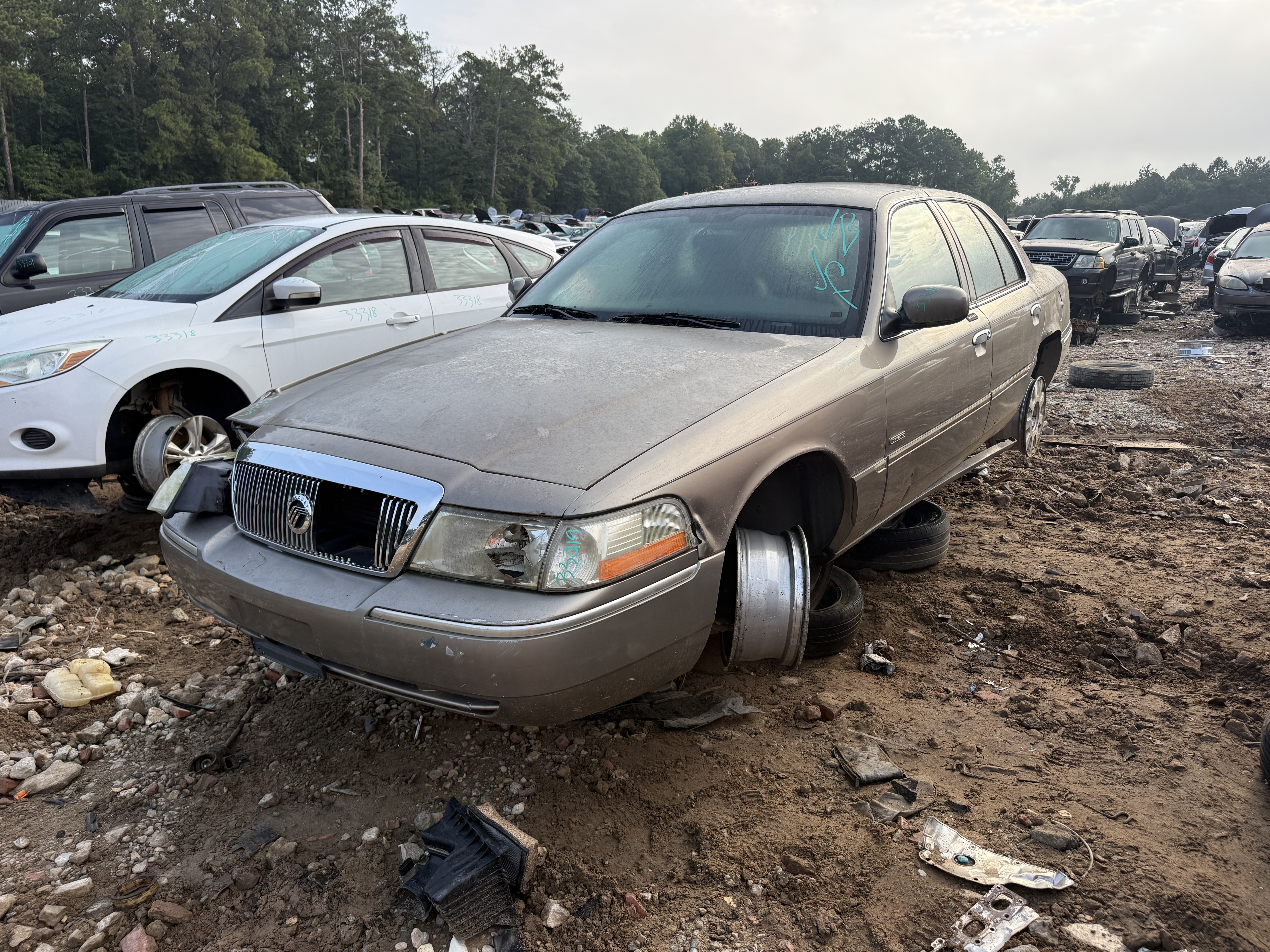 2004 MERCURY Grand Marquis
